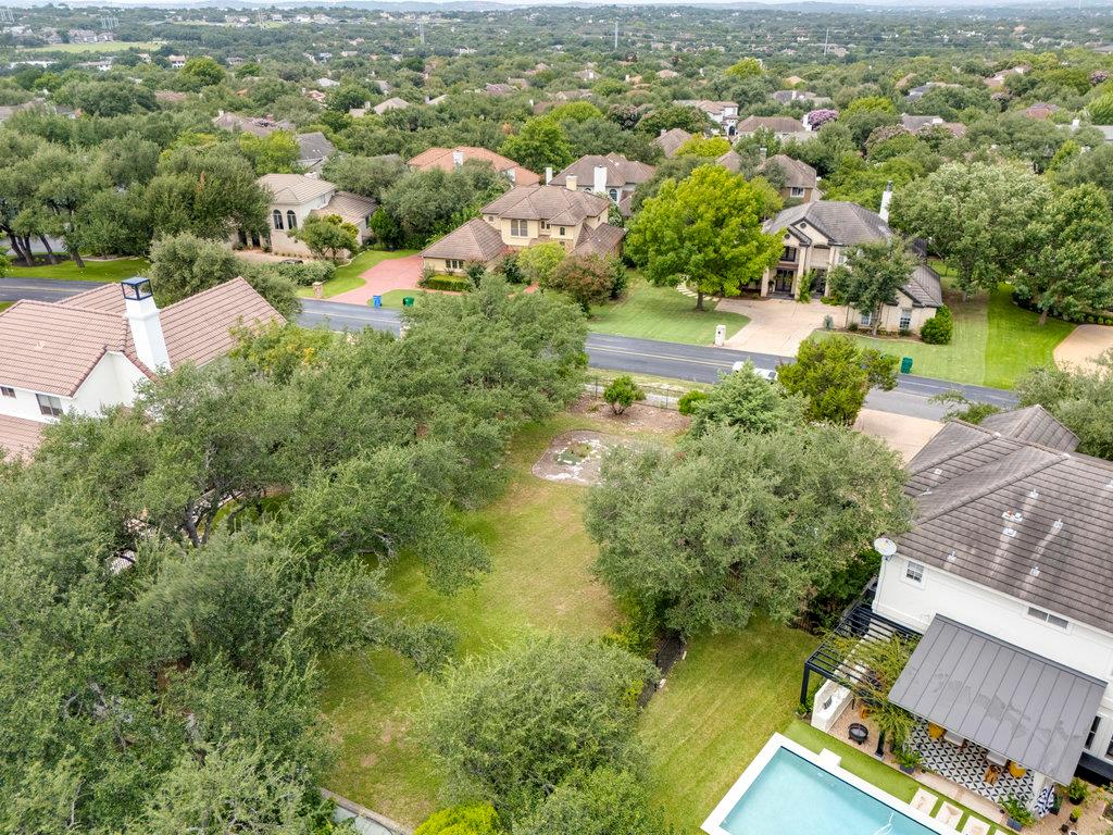 9 Wingreen Loop Property Photo 3