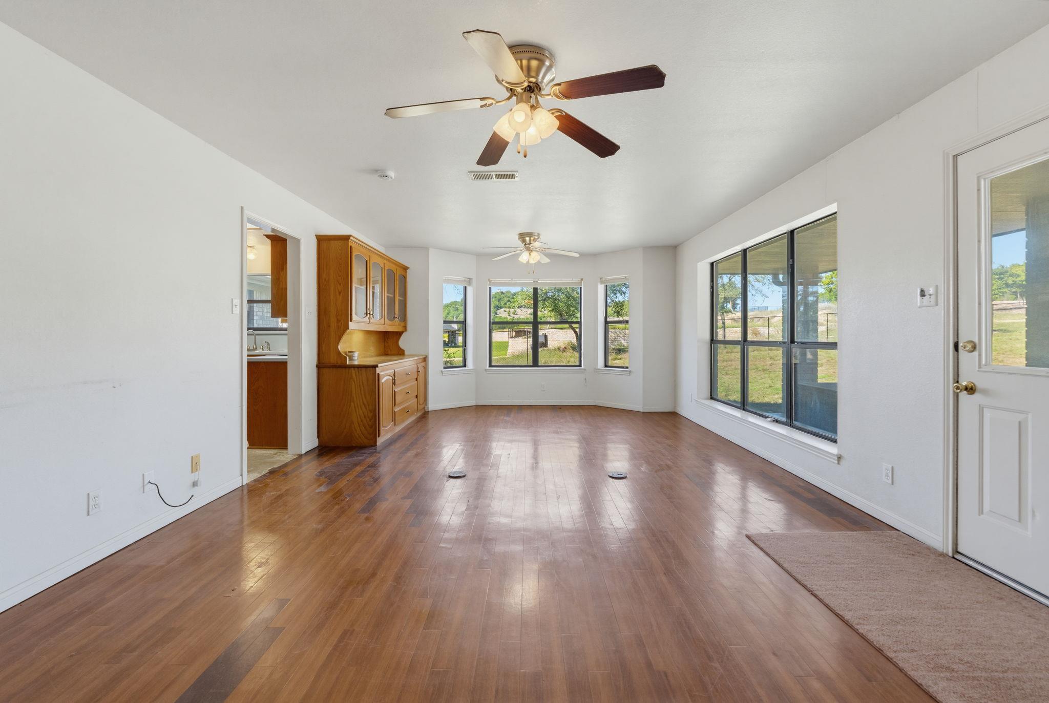 7122 Mountain View Dr Property Photo 6