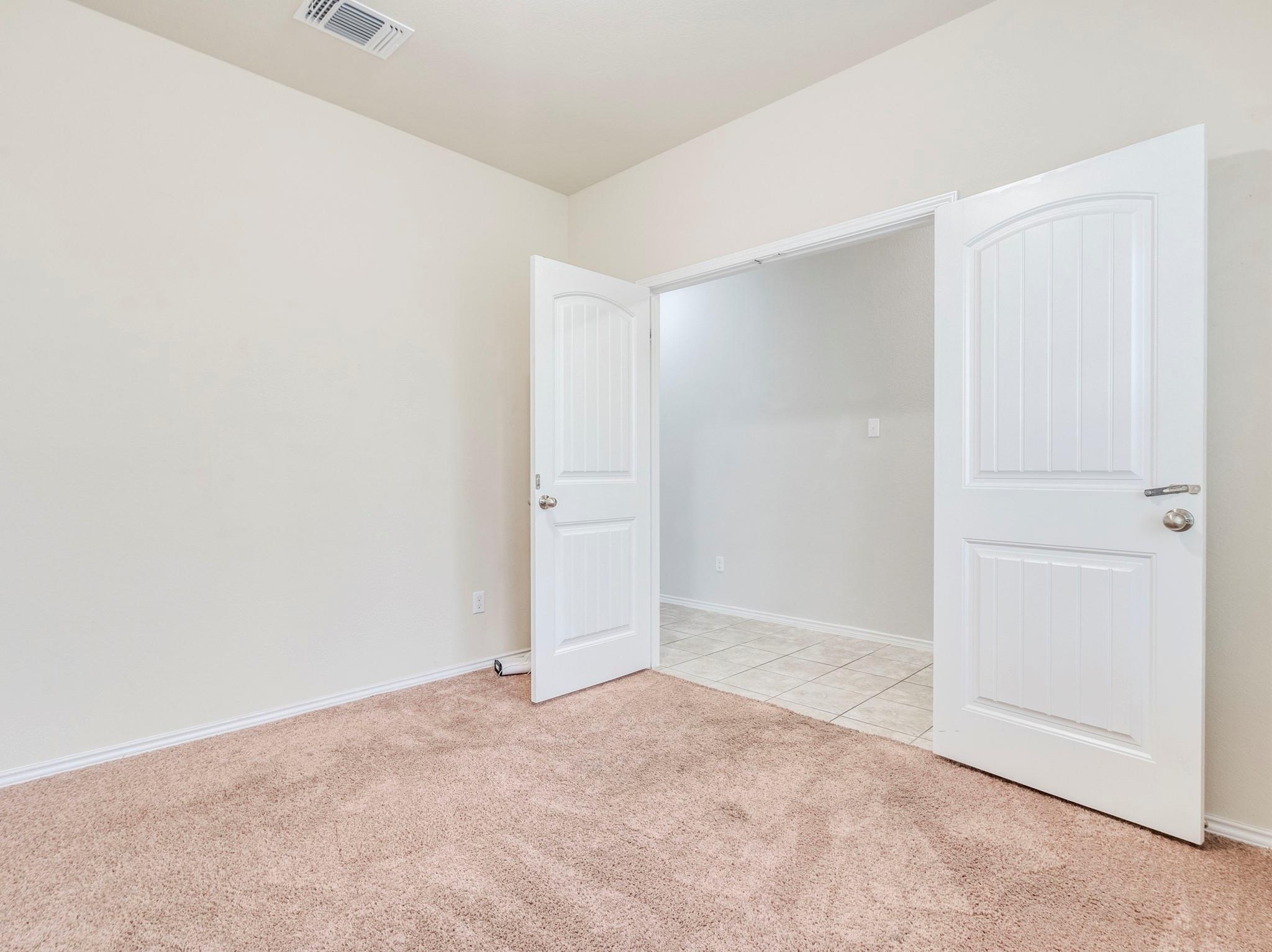 213 Ammonite Ln Property Photo 20