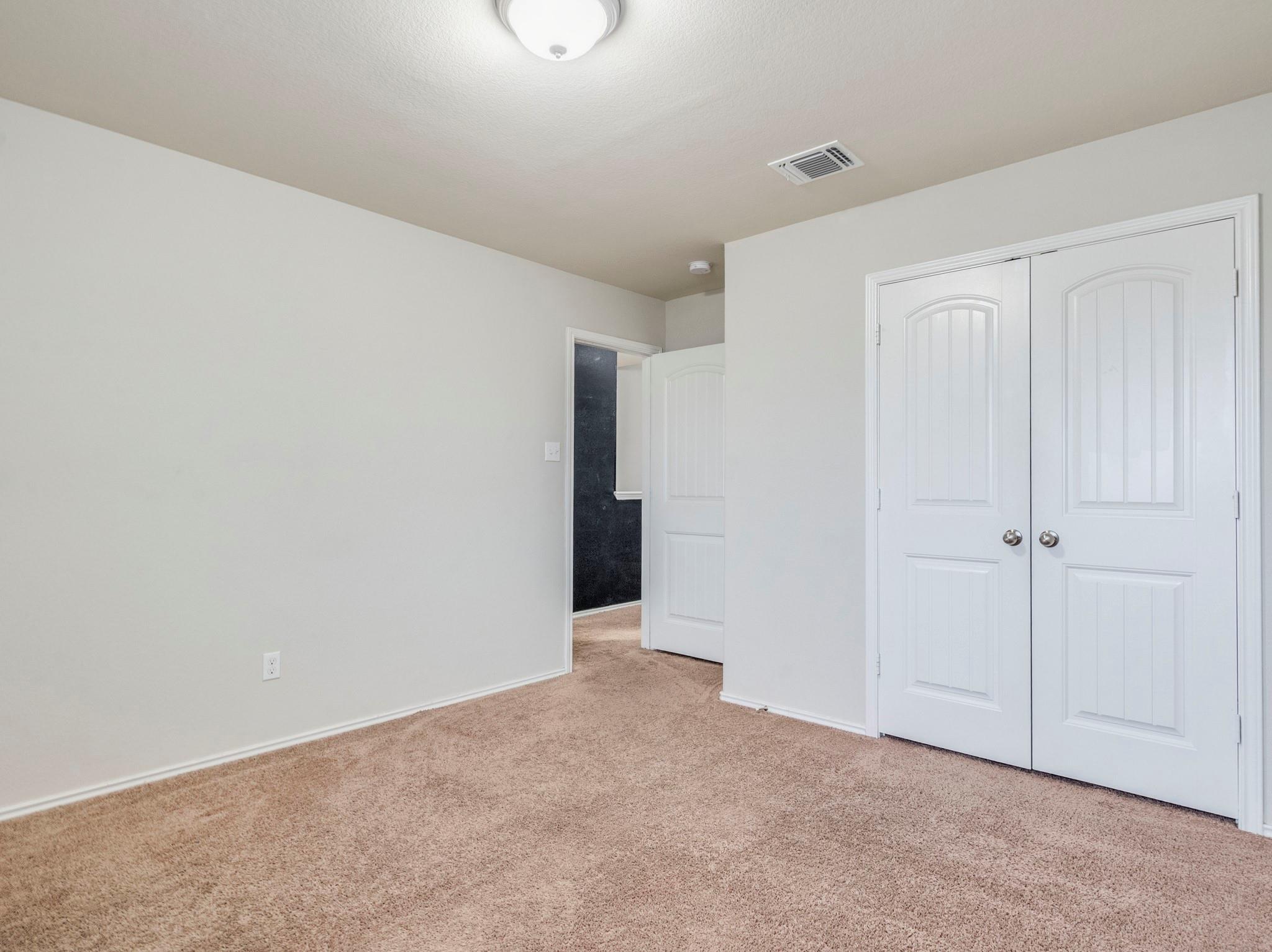 213 Ammonite Ln Property Photo 29