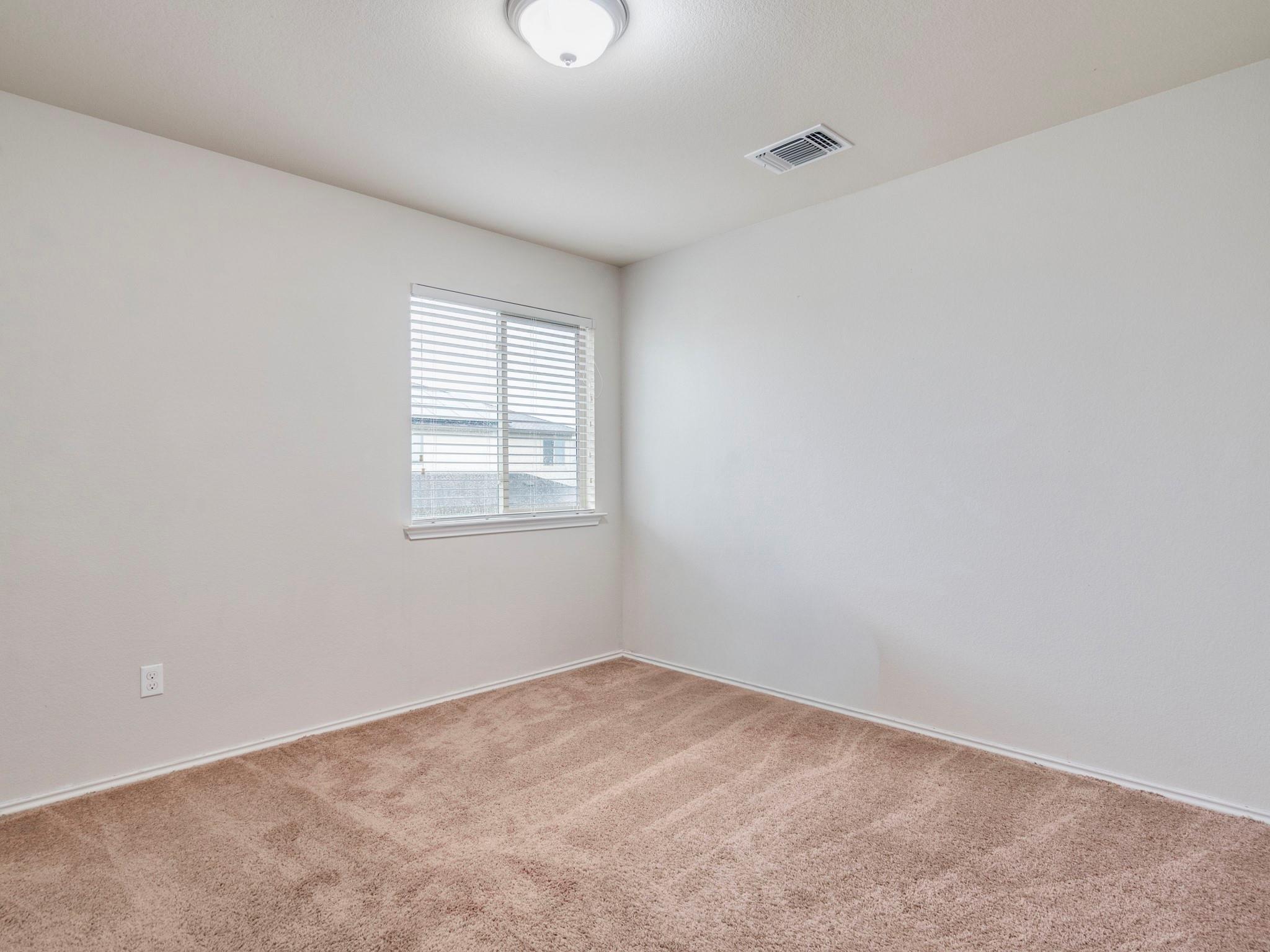 213 Ammonite Ln Property Photo 30