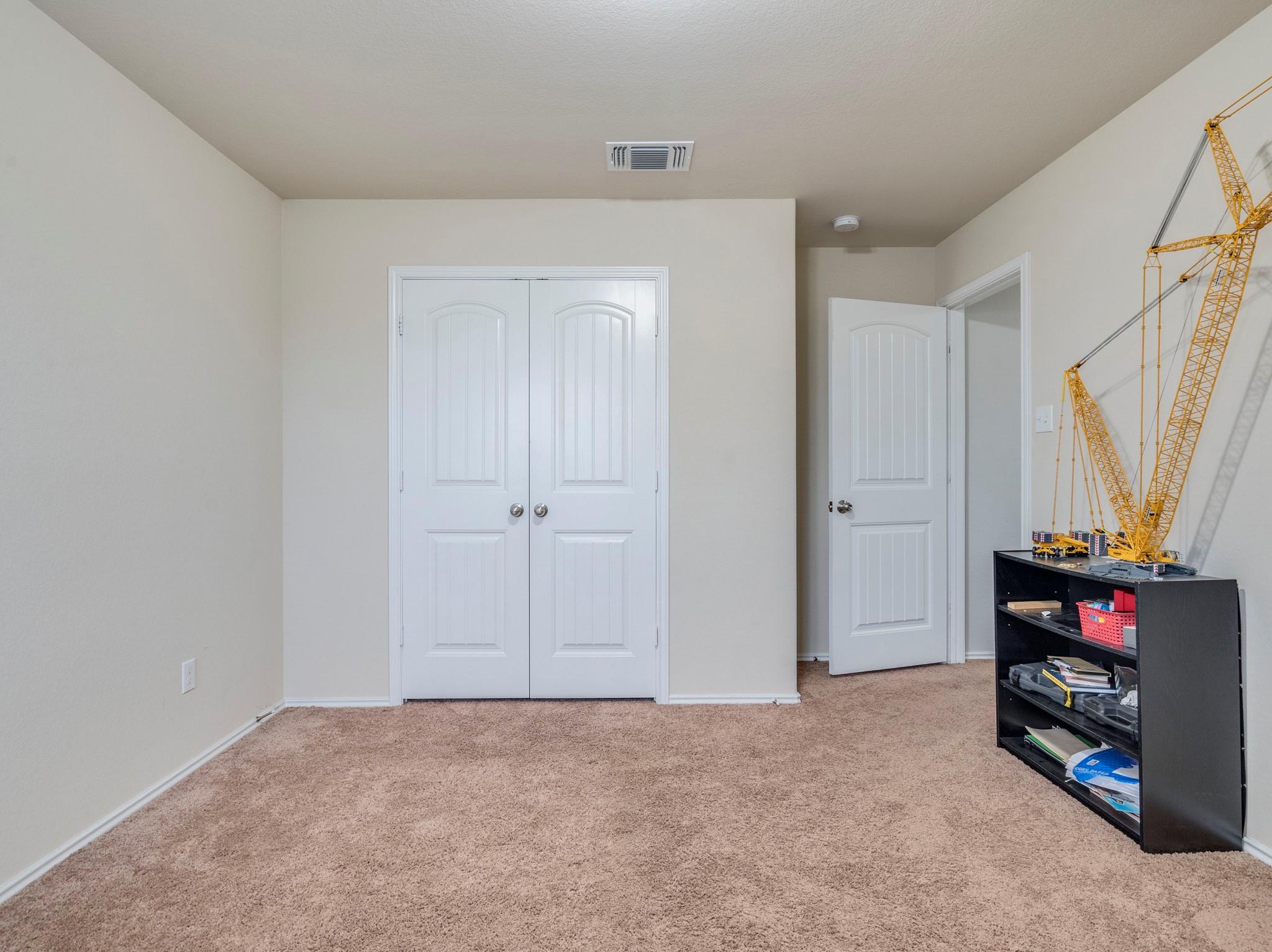 213 Ammonite Ln Property Photo 33