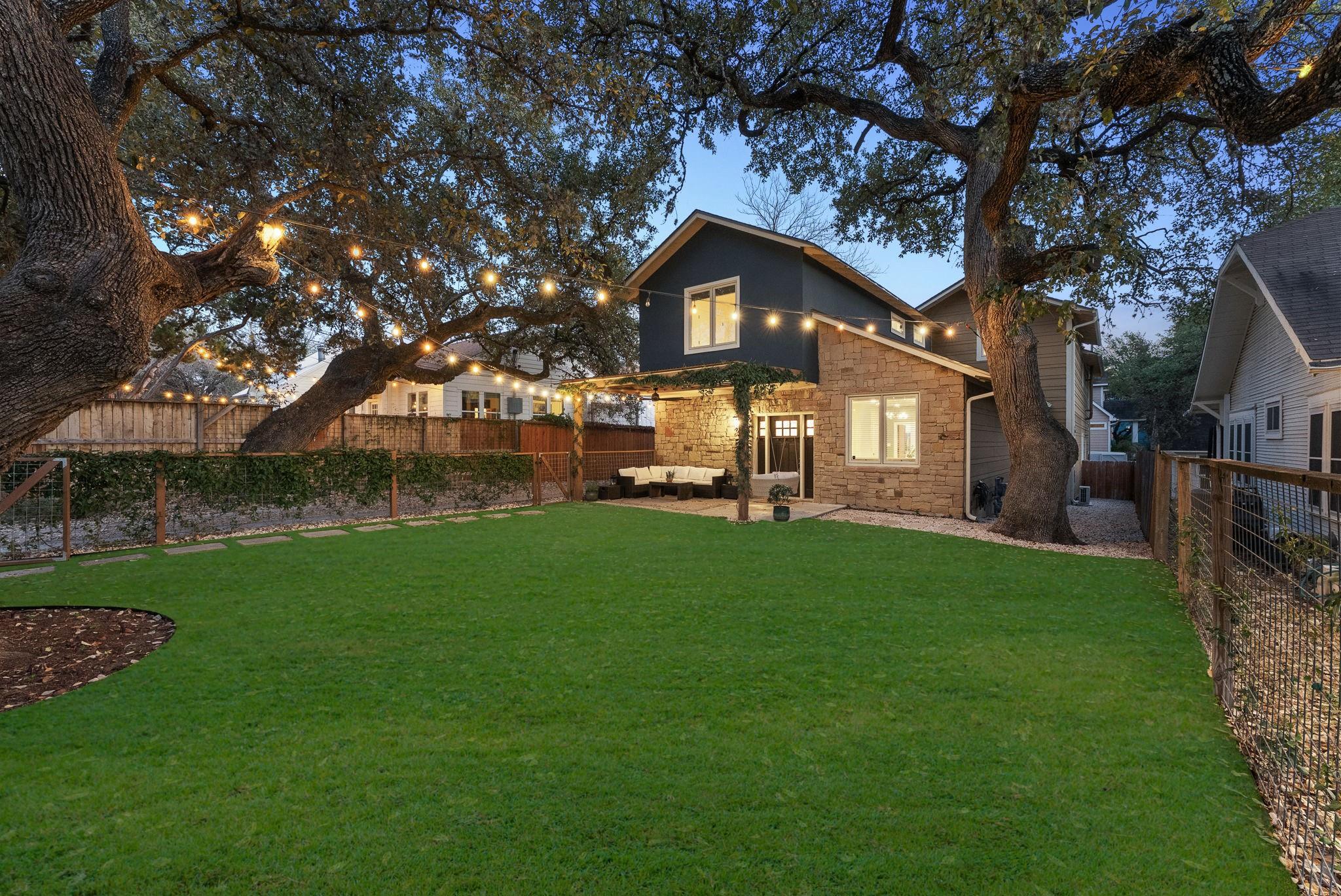 305 West Live Oak Condo Amd Real Estate Listings Main Image
