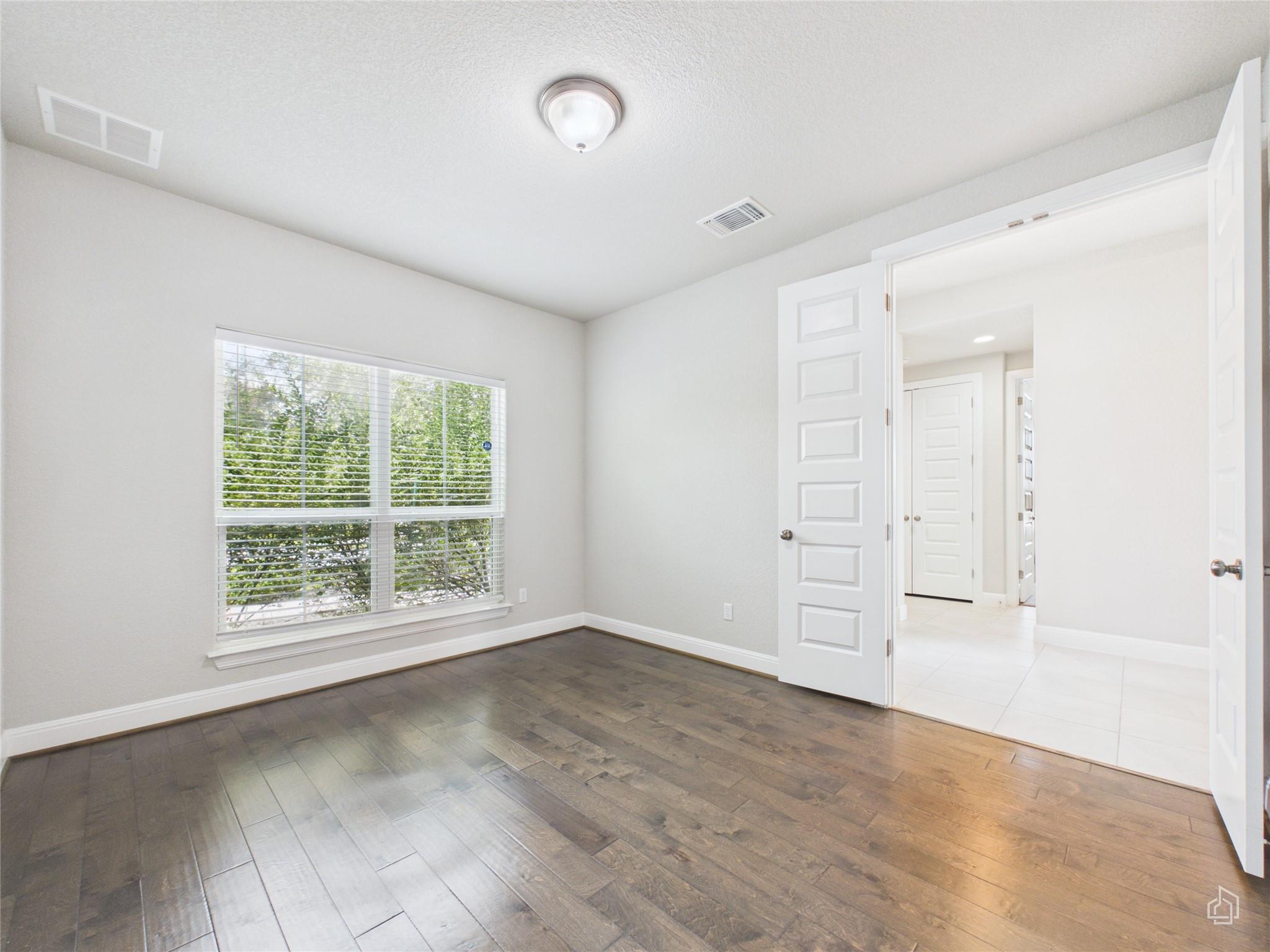 111 Tabago Ct Property Photo 3