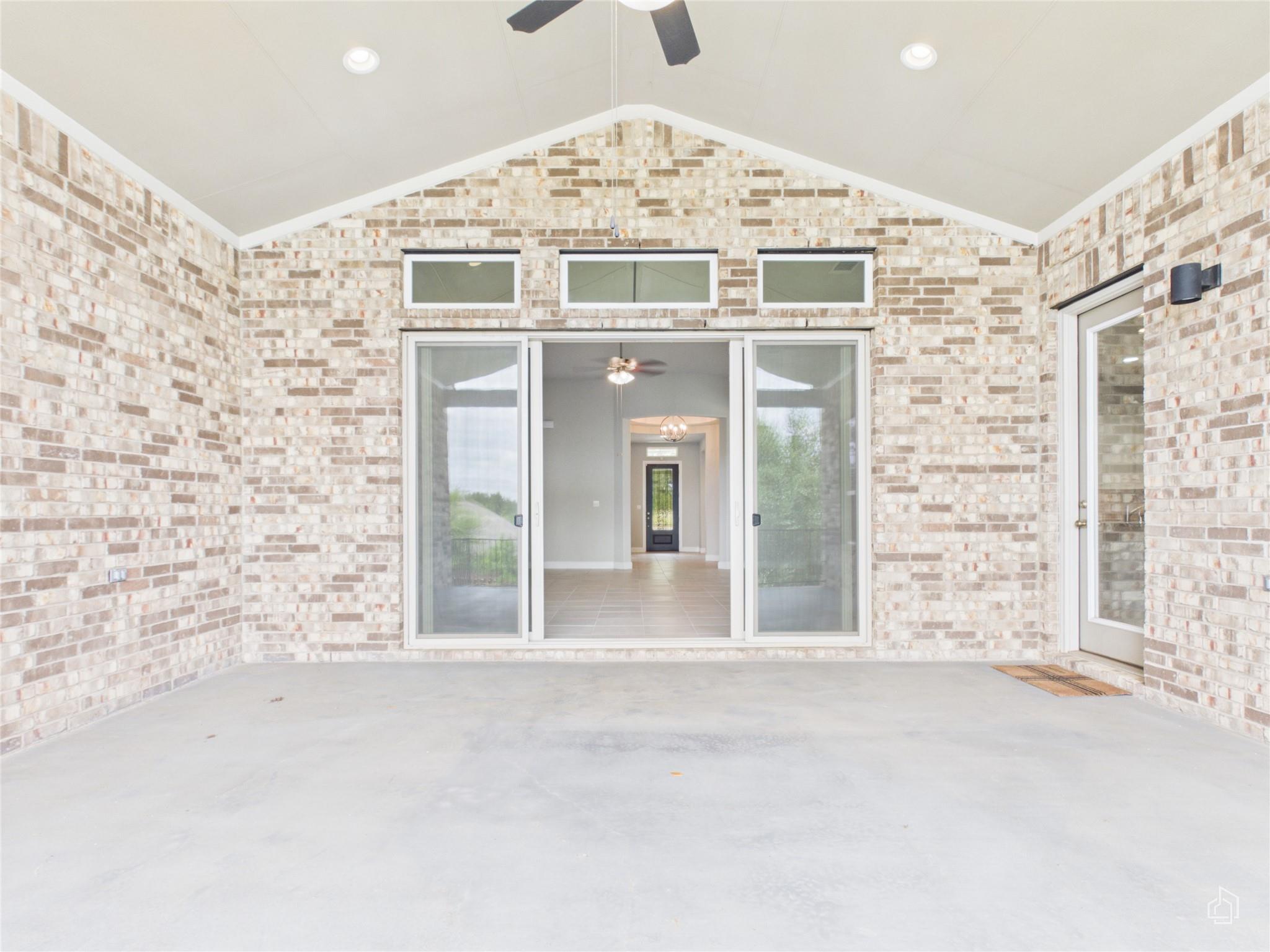 111 Tabago Ct Property Photo 34