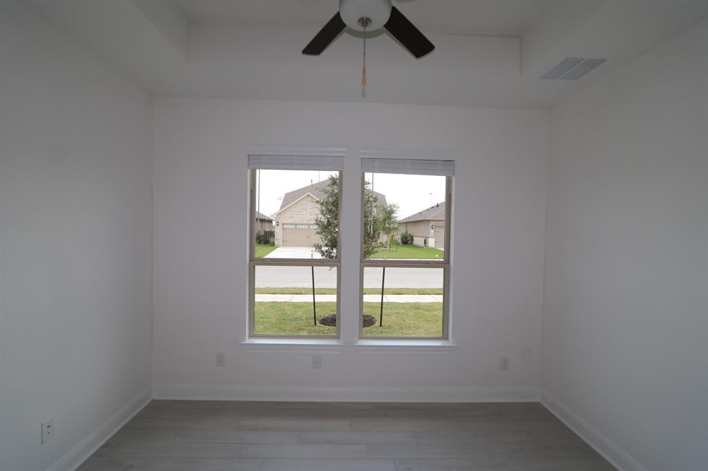 3239 Drago Dr Property Photo 6