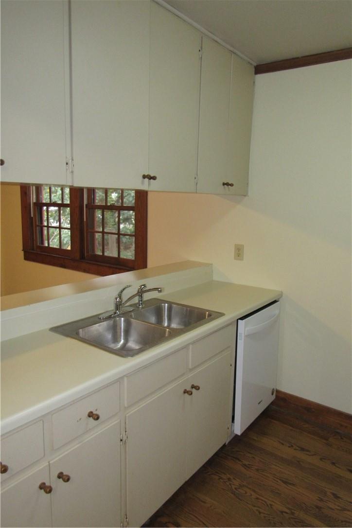 1101 C Maufrais St #c Property Photo 4