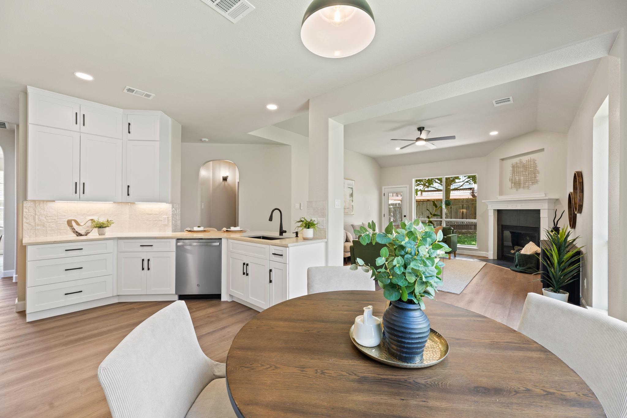 1305 Quail Creek Trl Property Photo 7
