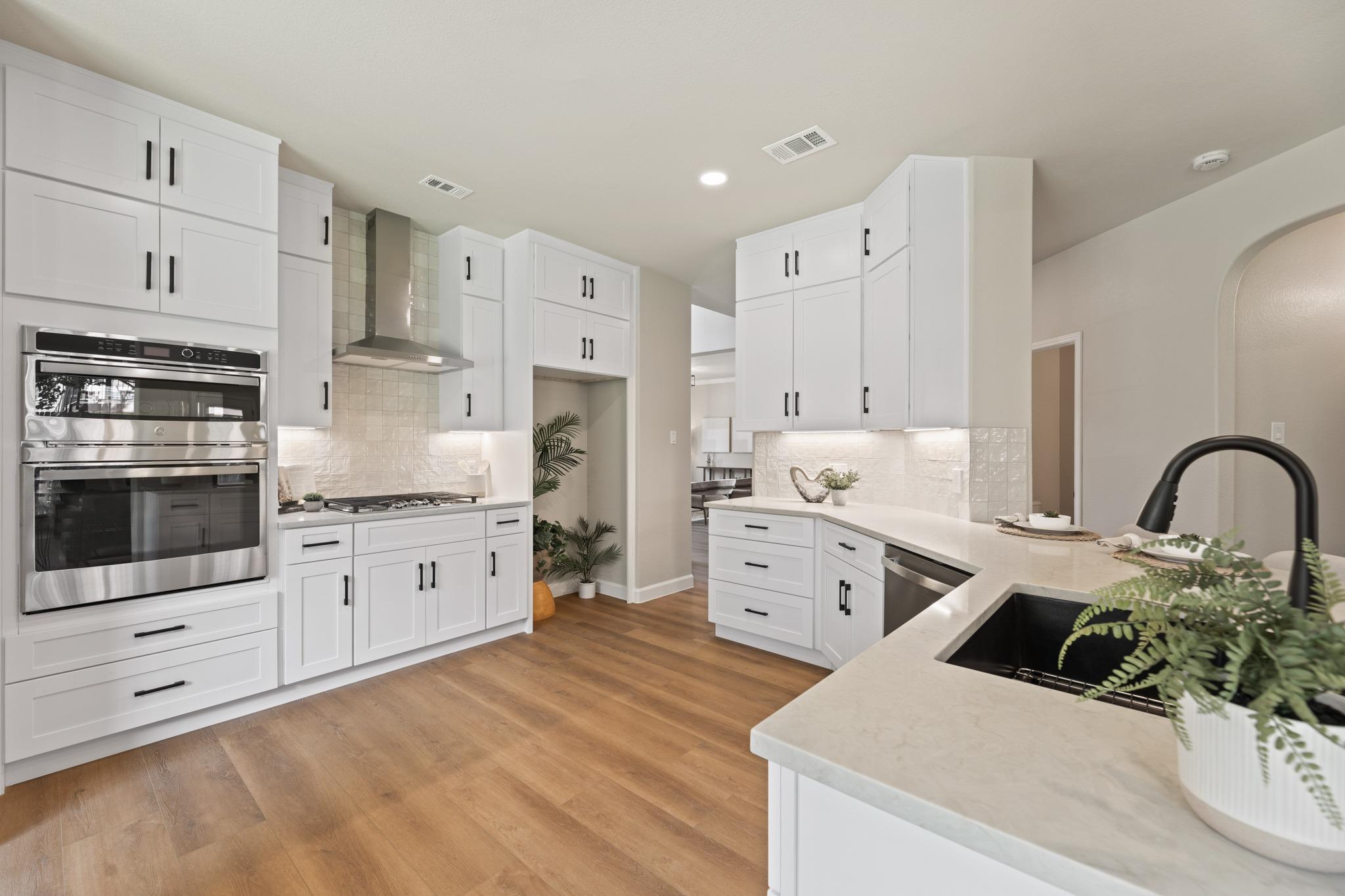 1305 Quail Creek Trl Property Photo 8