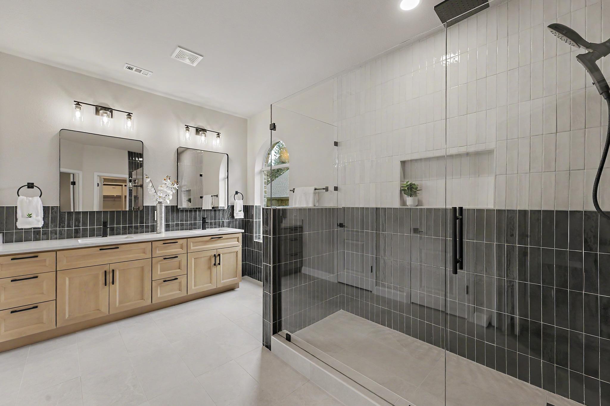 1305 Quail Creek Trl Property Photo 16