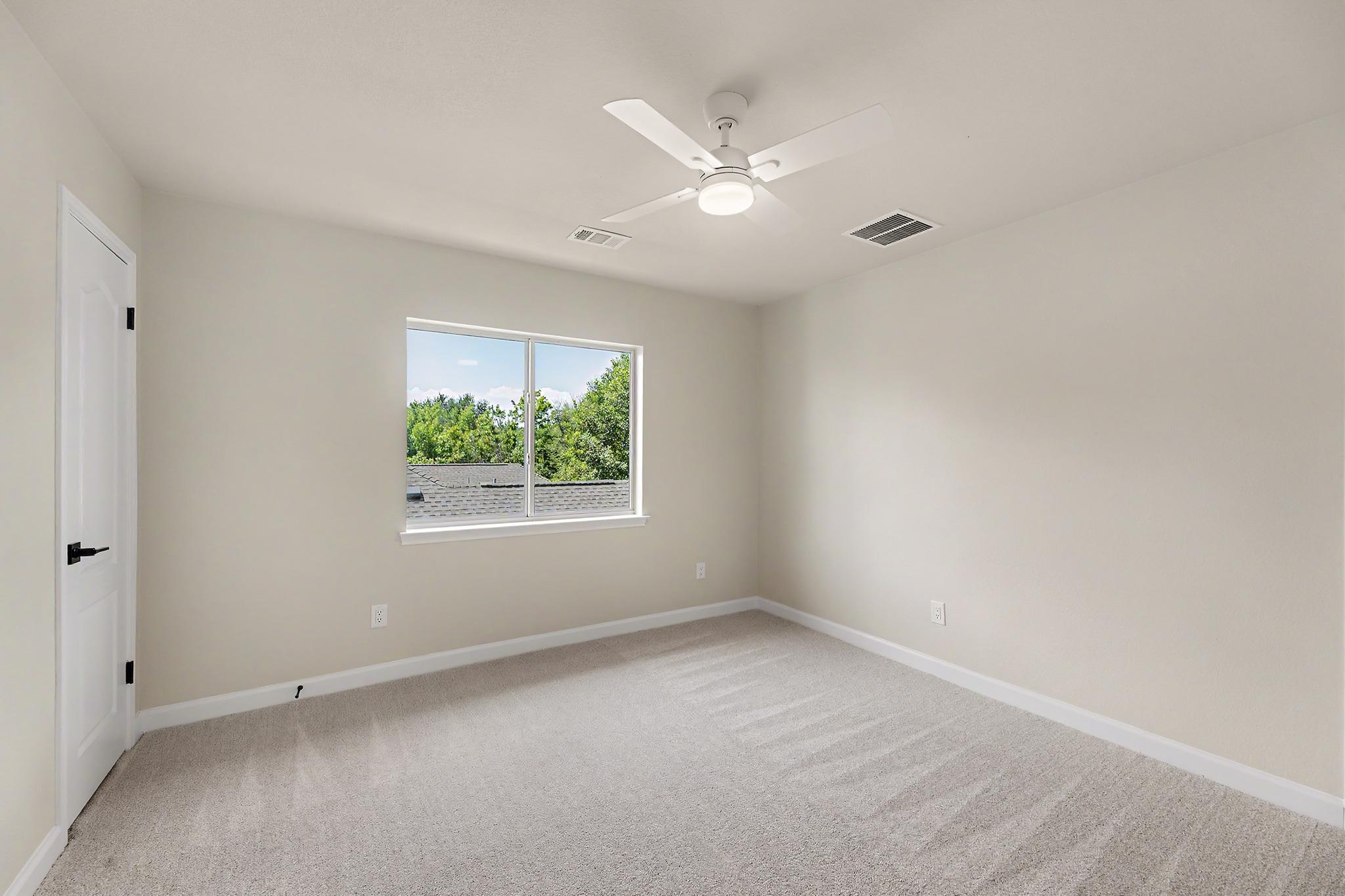 1305 Quail Creek Trl Property Photo 23