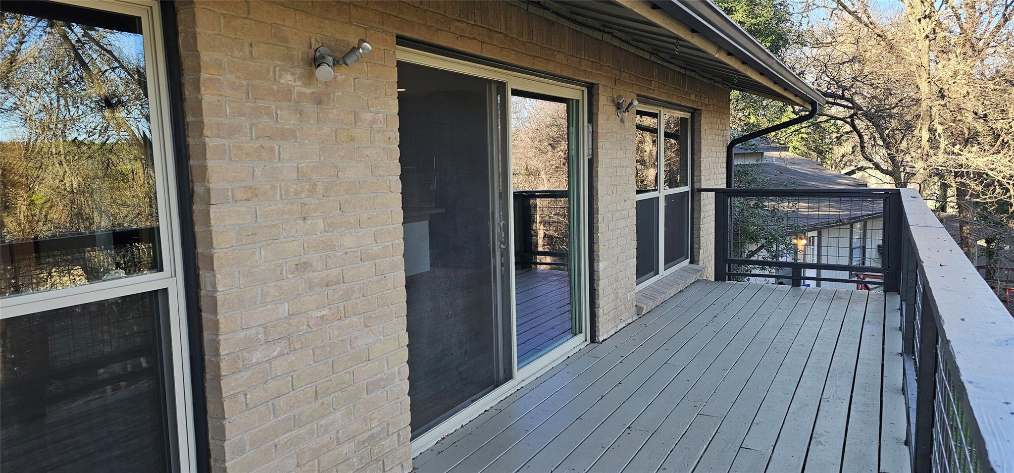 907 Hillyer St Property Photo 22