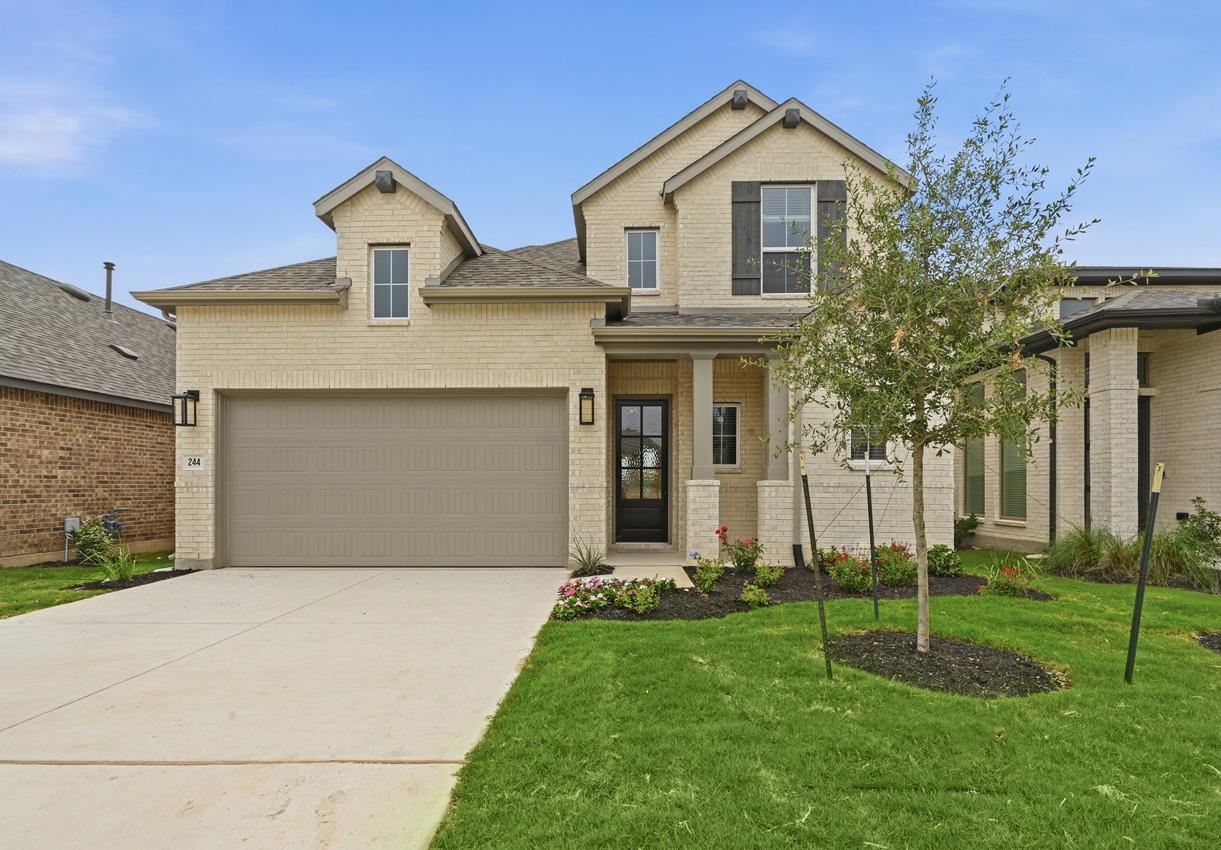 244 Basket Flower Loop Property Photo 1