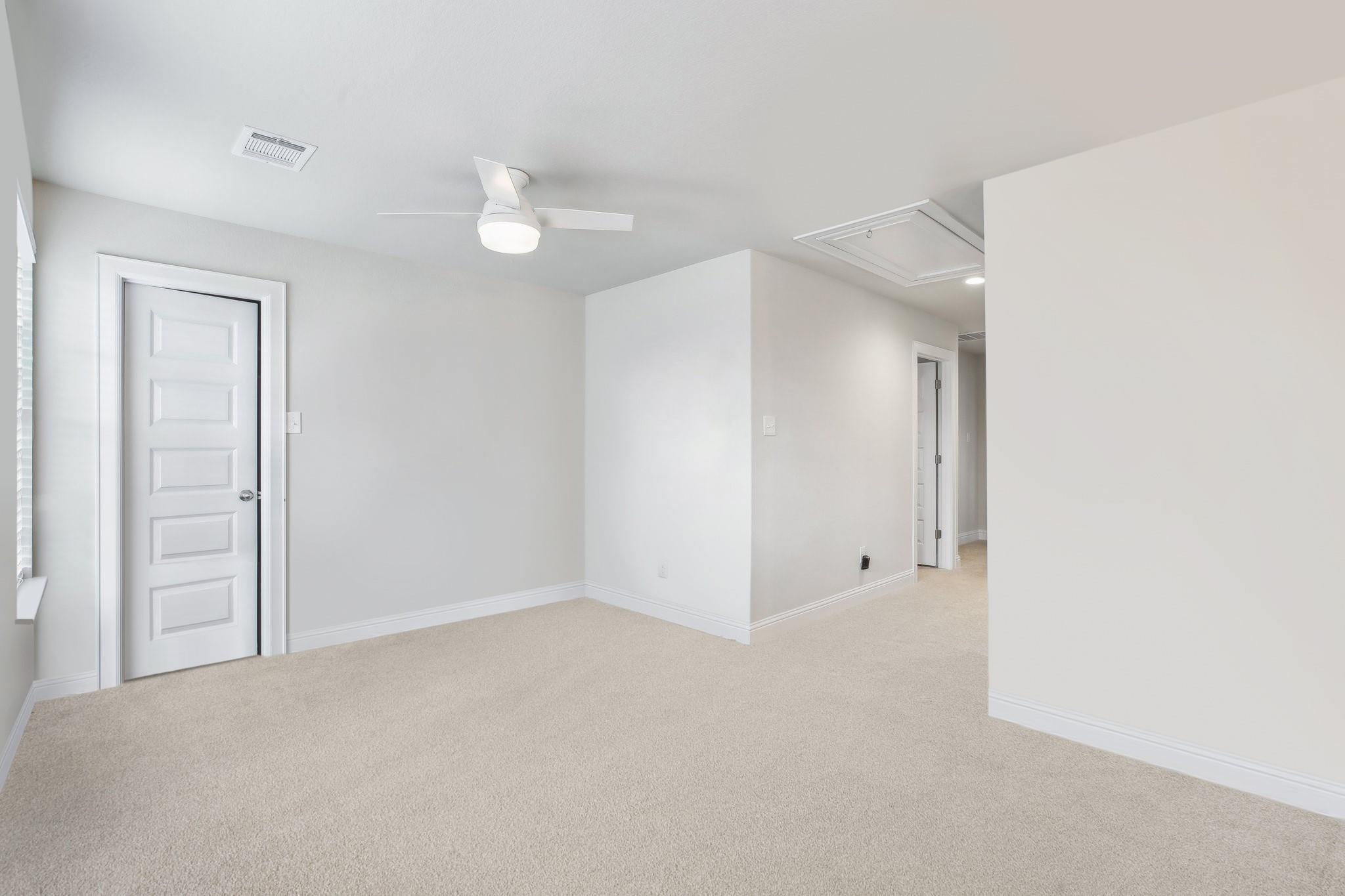 267 Fabion St Property Photo 20