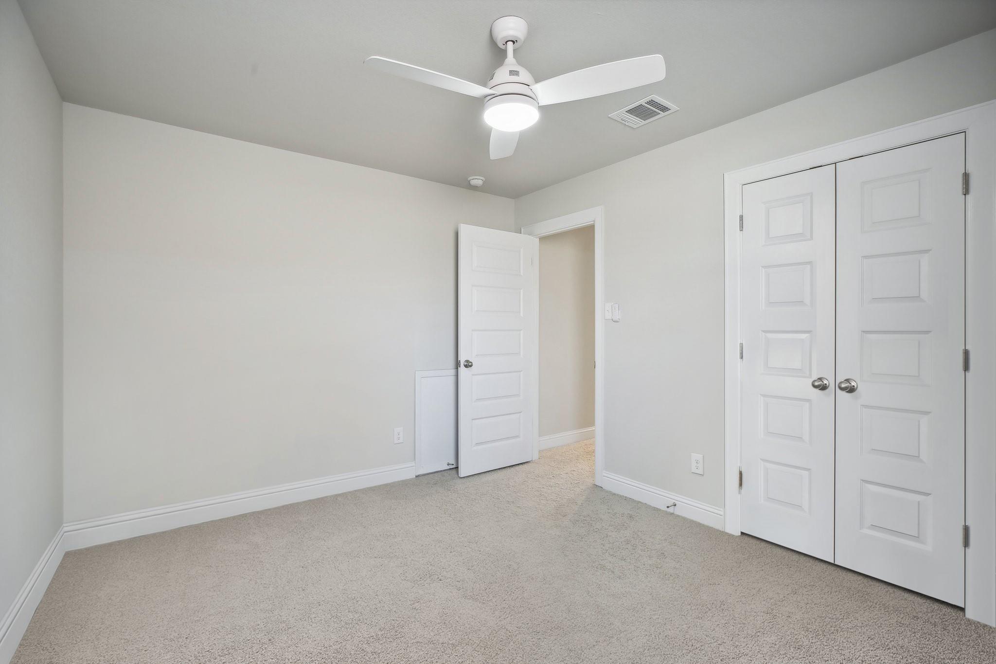267 Fabion St Property Photo 32