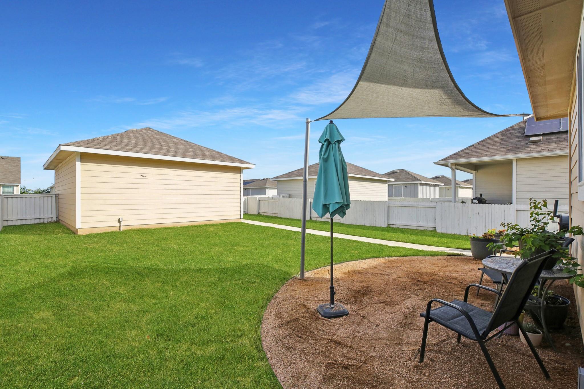 267 Fabion St Property Photo 34