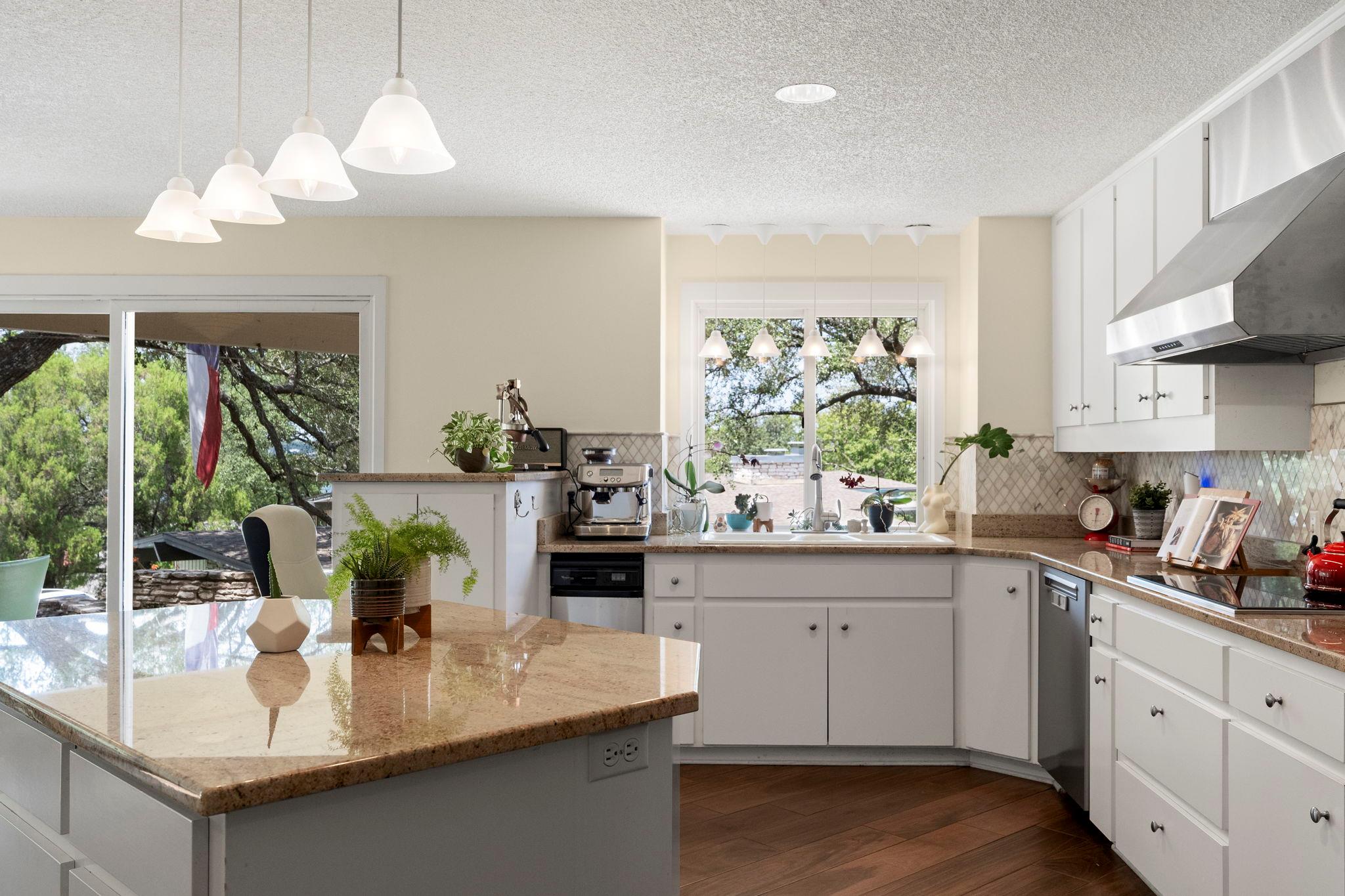 930 Electra None Property Photo 8
