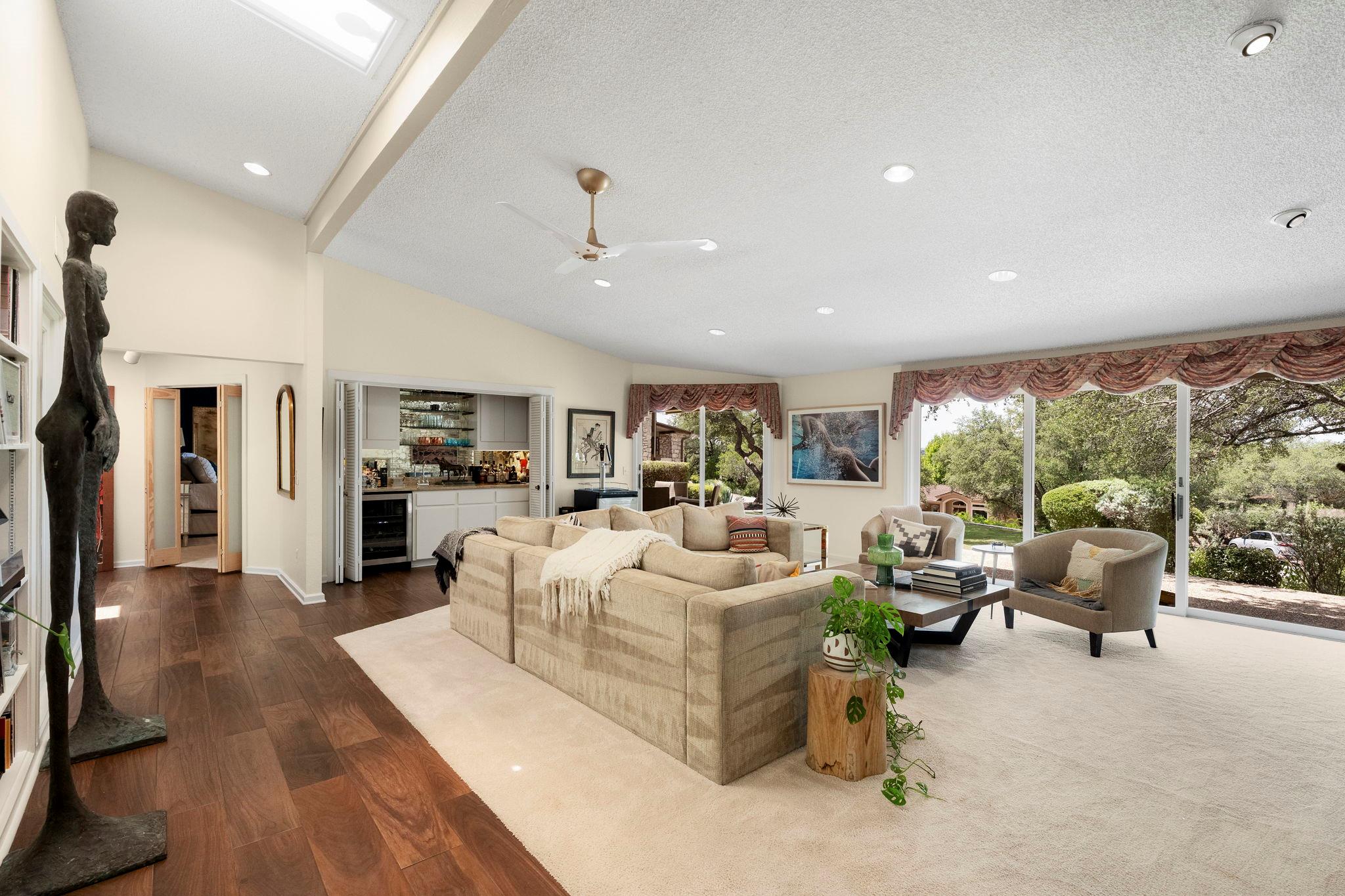 930 Electra None Property Photo 13
