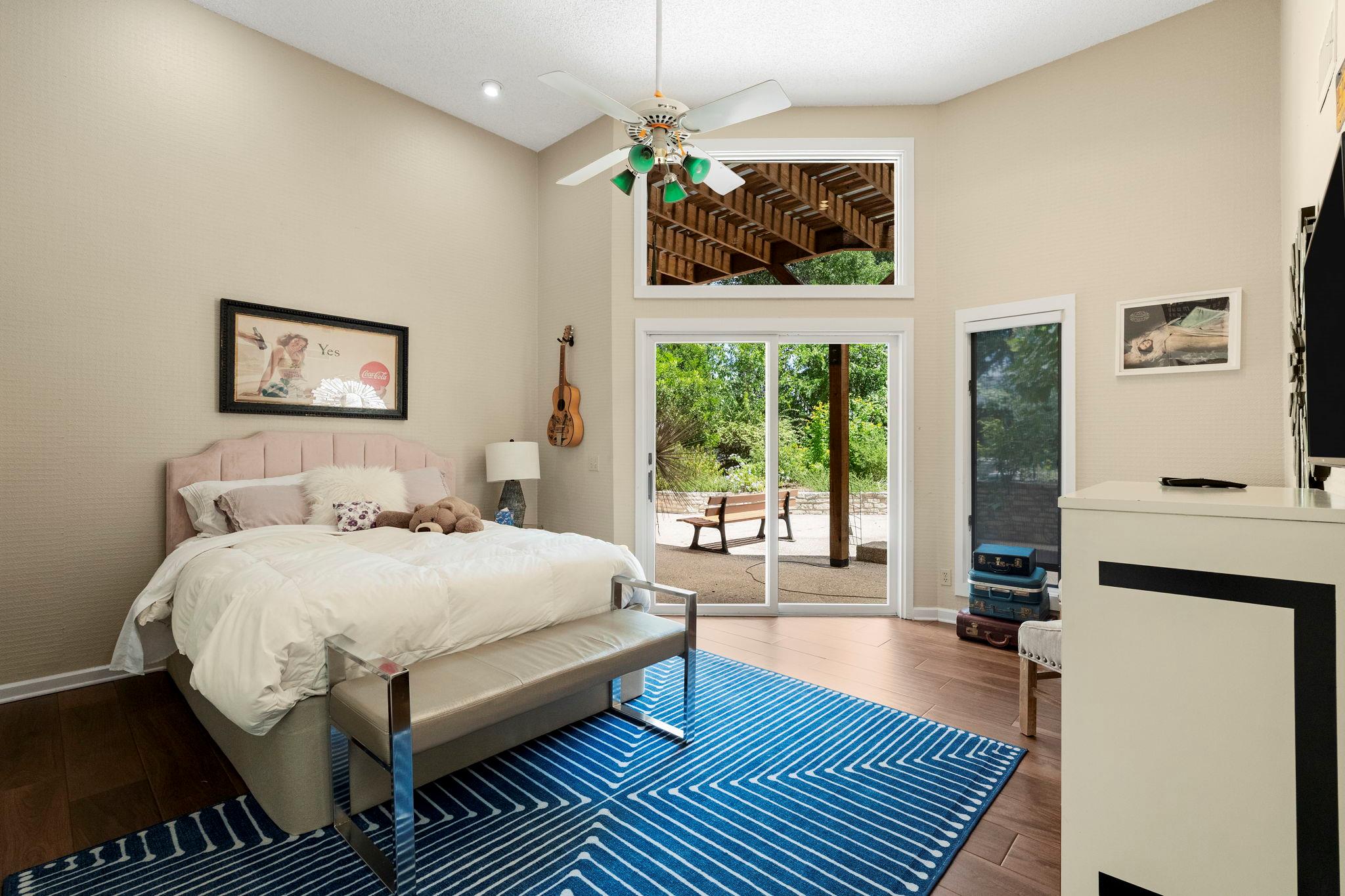 930 Electra None Property Photo 24
