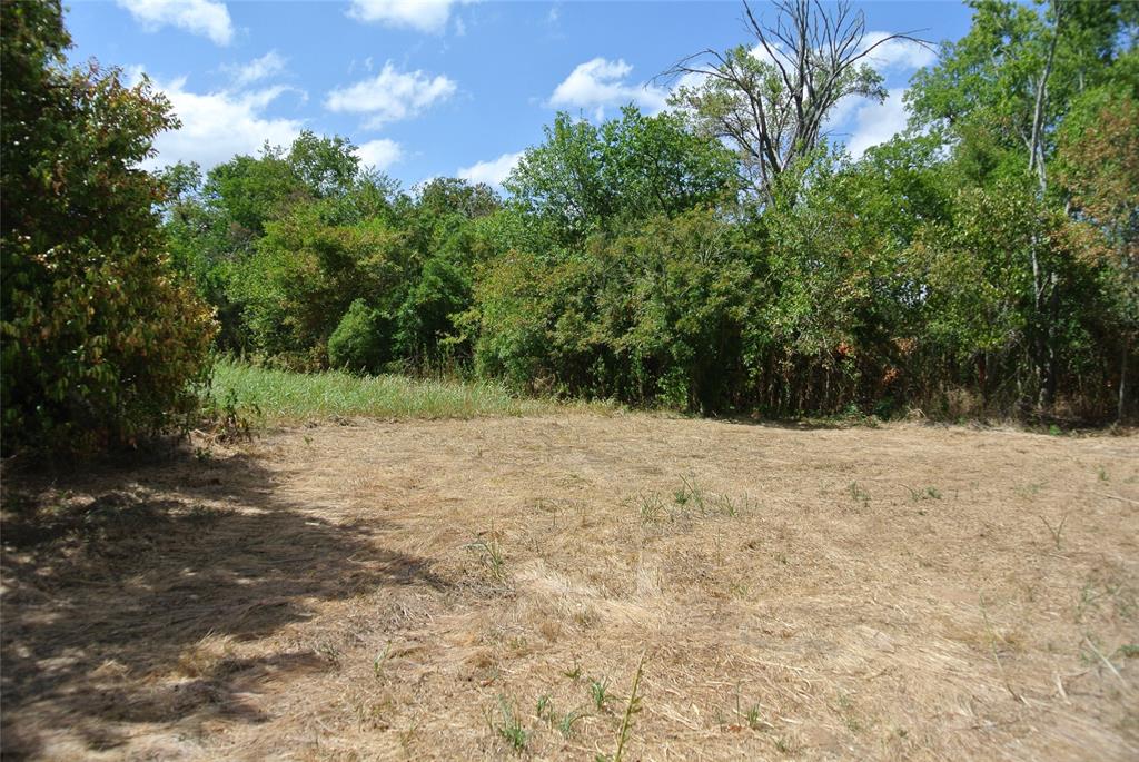 000 Avenue G Property Photo 11