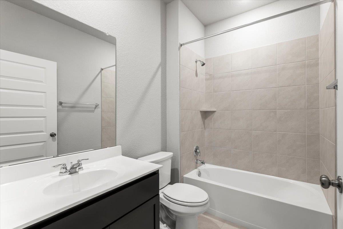 4909 Sea Salt Dr Property Photo 17