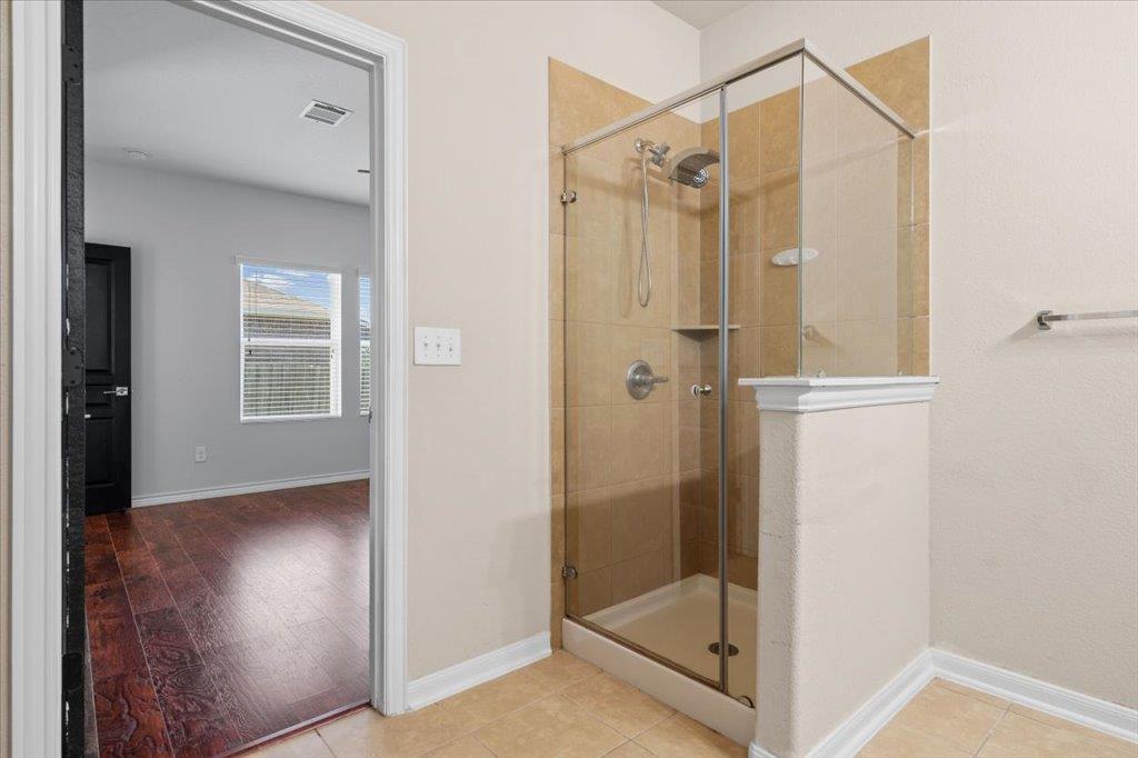 312 Waterloo Dr Property Photo 18