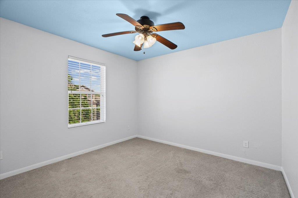 312 Waterloo Dr Property Photo 28