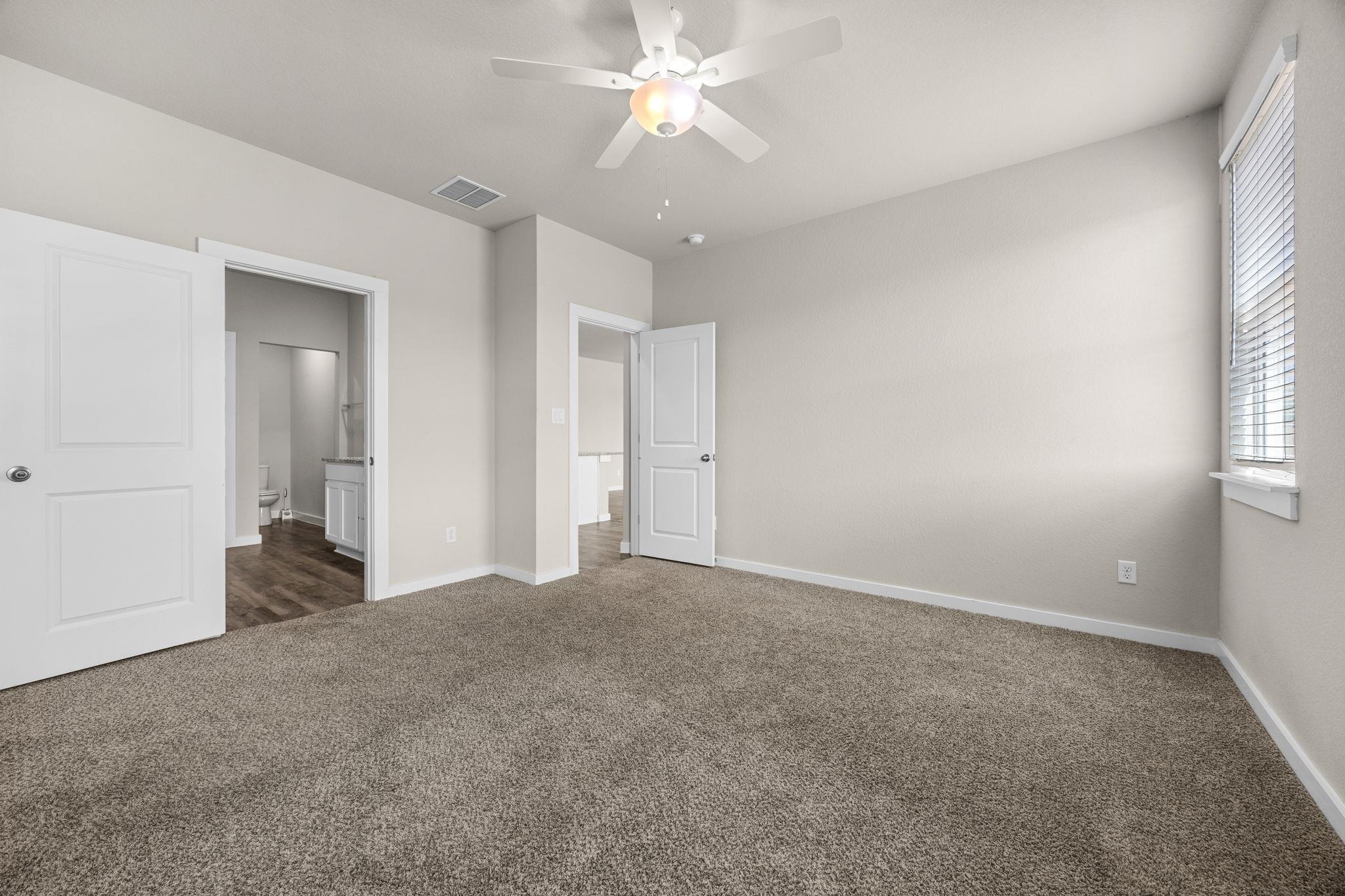 20104 Travis Dr #a Property Photo 9