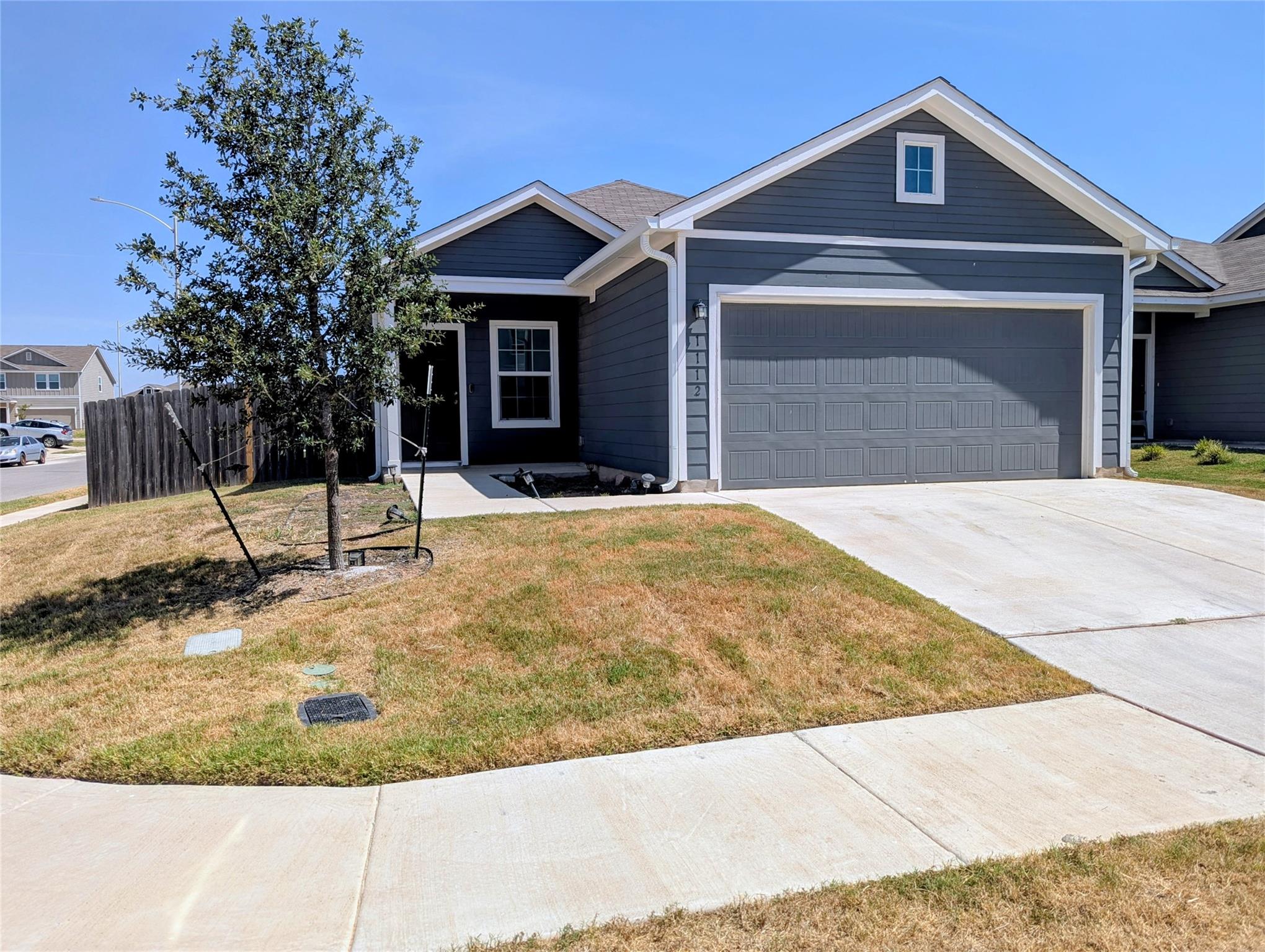 1112 Minnow Ln Property Photo 1