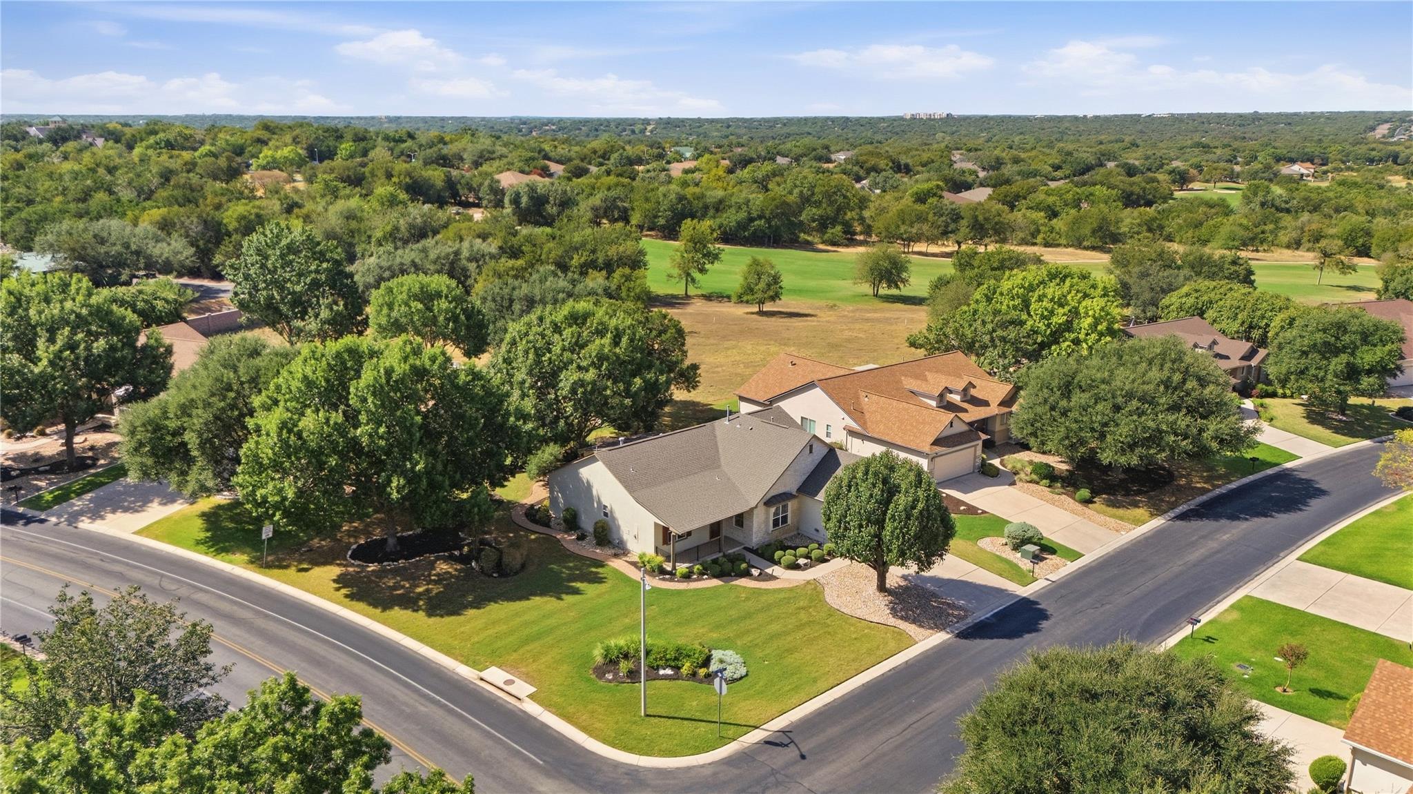 100 Dawson Trl Property Photo 3