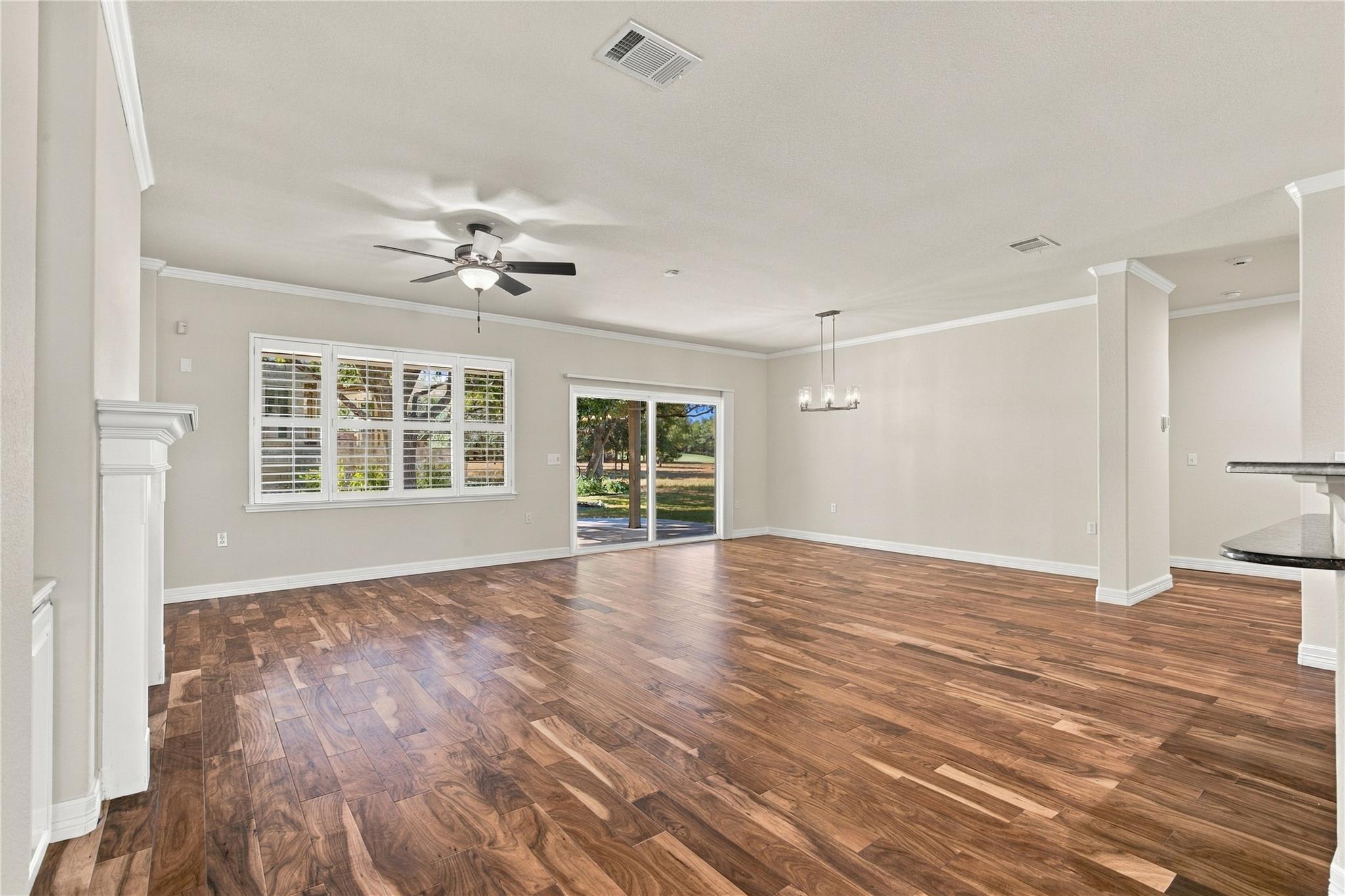 100 Dawson Trl Property Photo 8