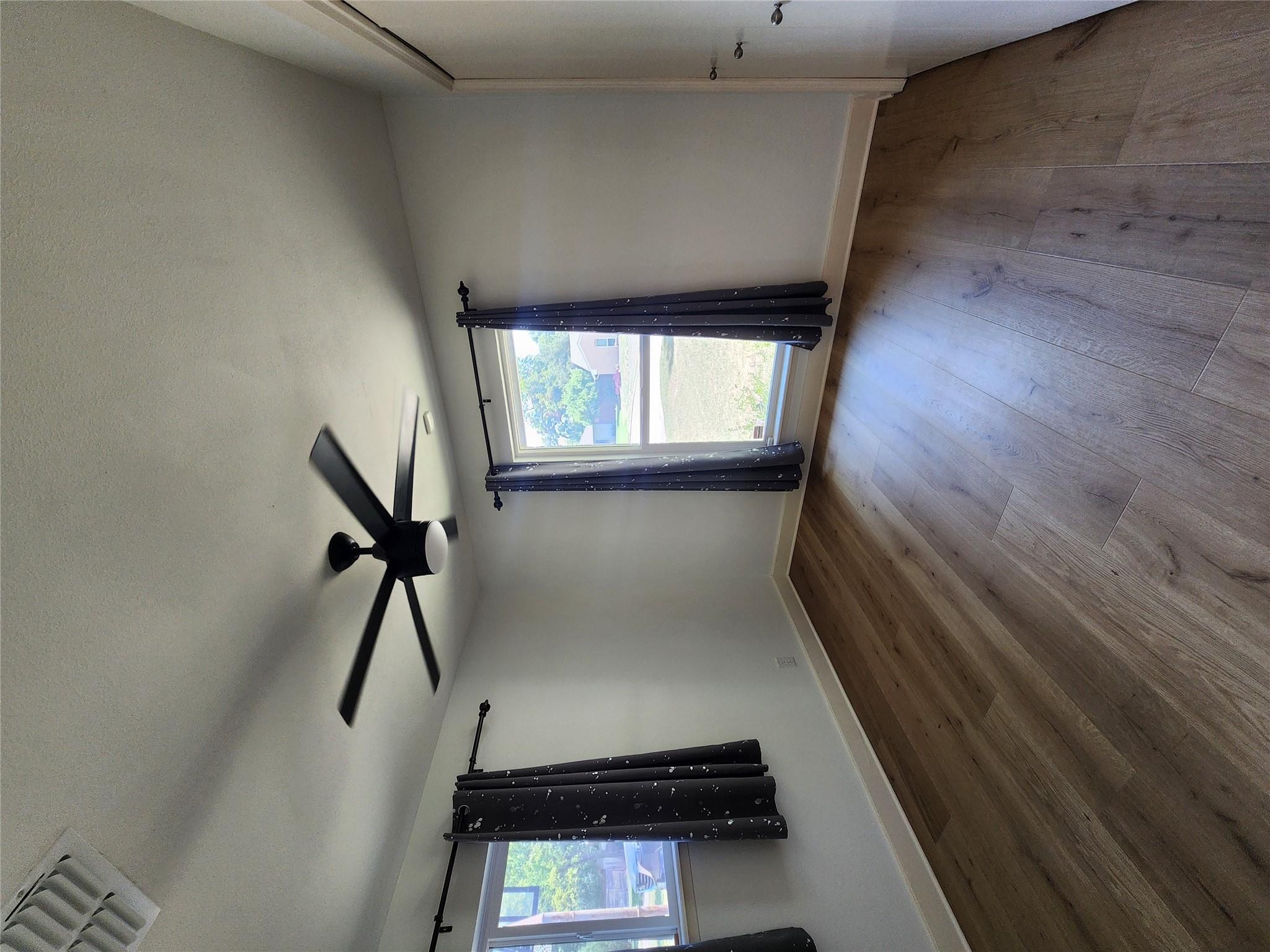 1804 Kingwood Cv Property Photo 17