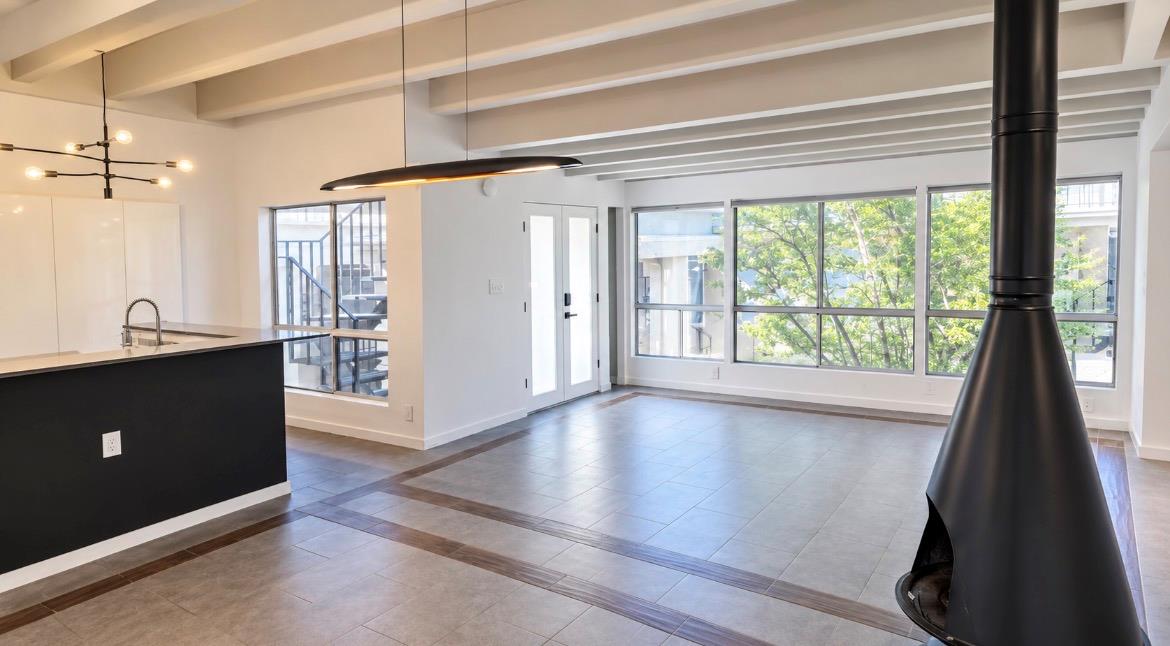 5802 Circulo Dr #4d Property Photo 2