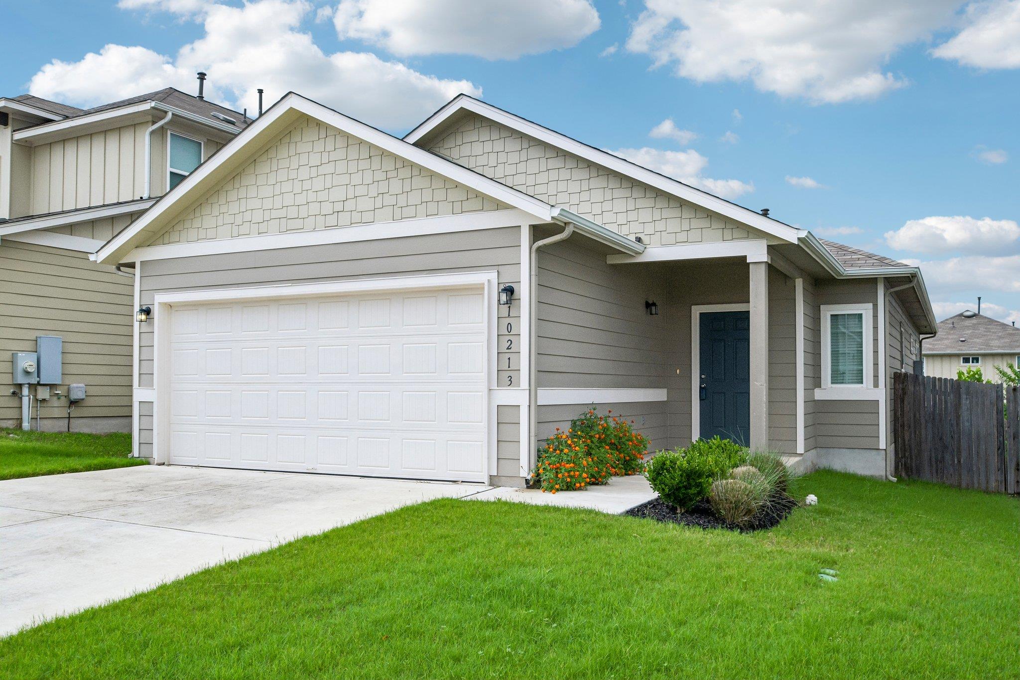 10213 Forest Grove Dr Property Photo 1