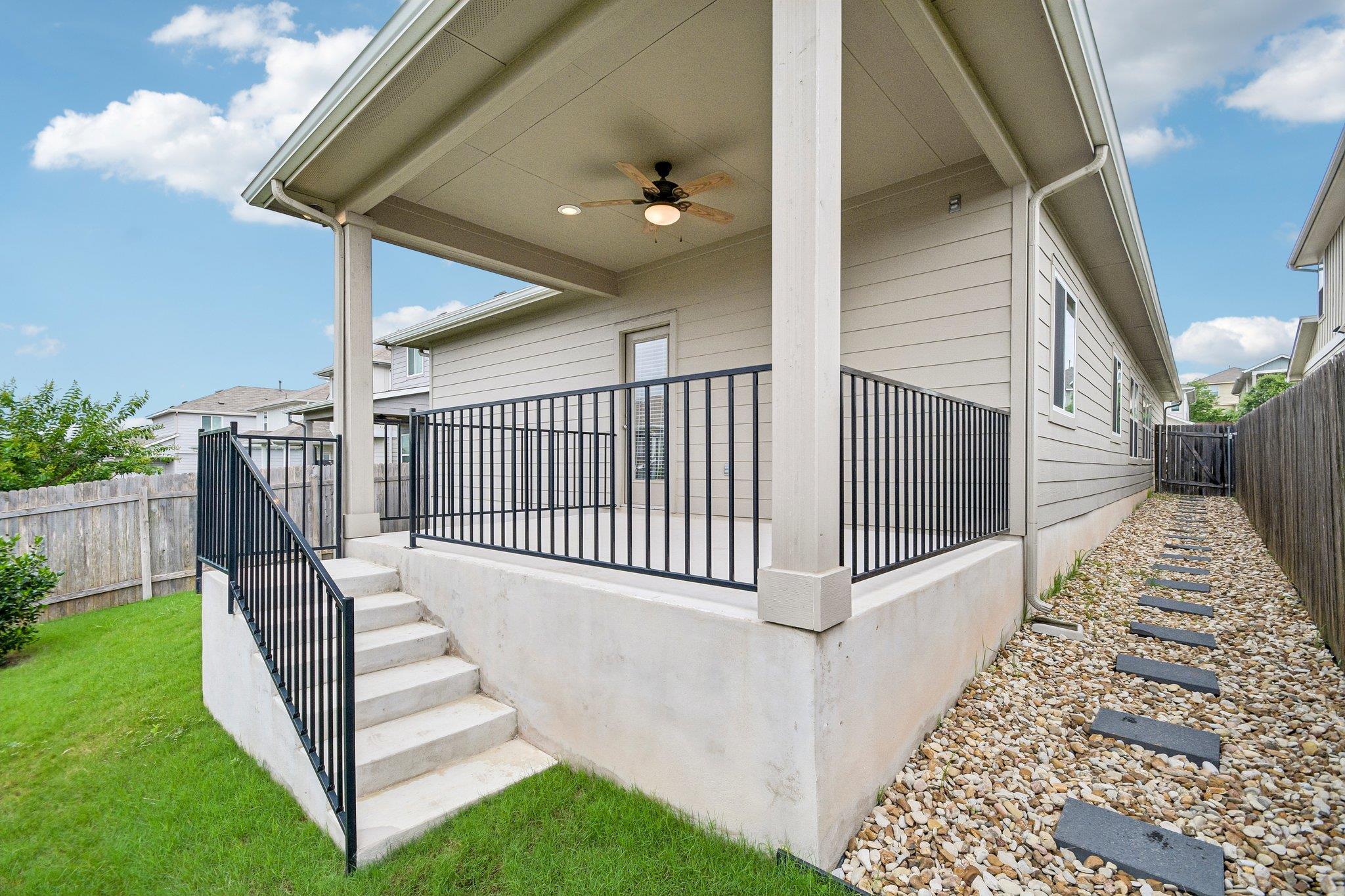 10213 Forest Grove Dr Property Photo 26