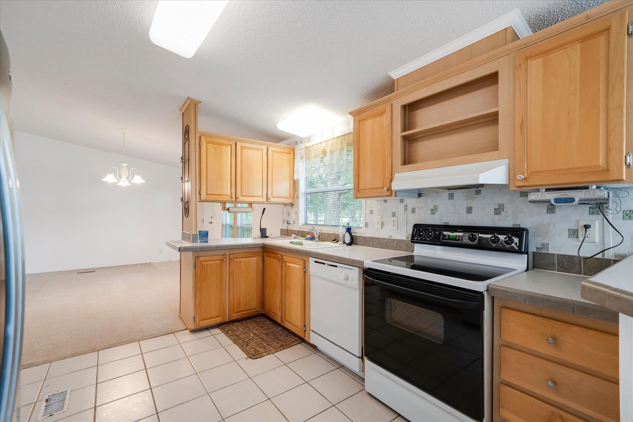 166 Paintbrush Trl Property Photo 11