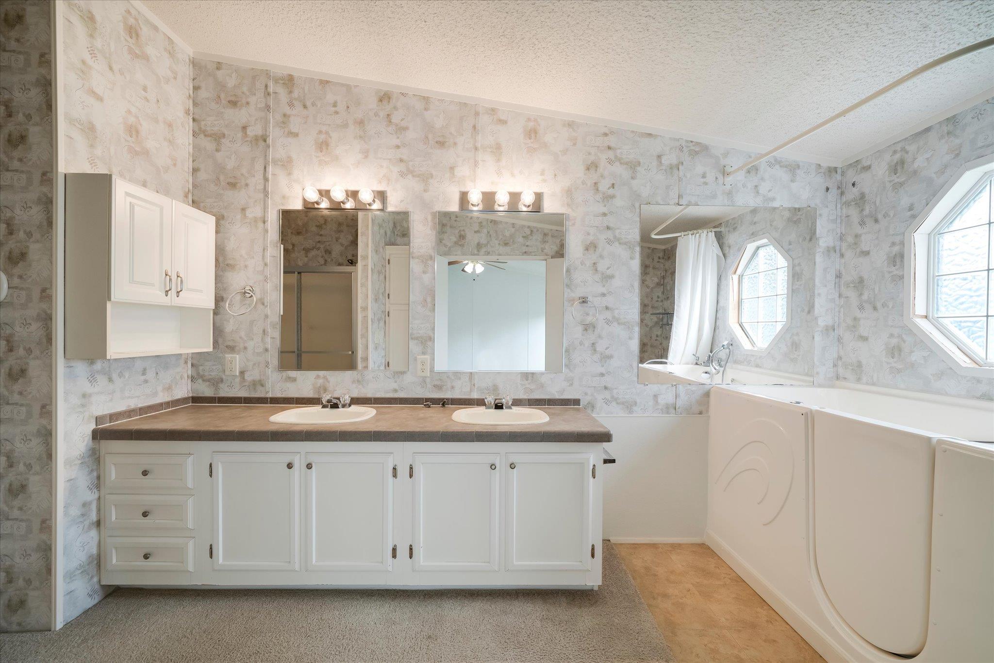 166 Paintbrush Trl Property Photo 16