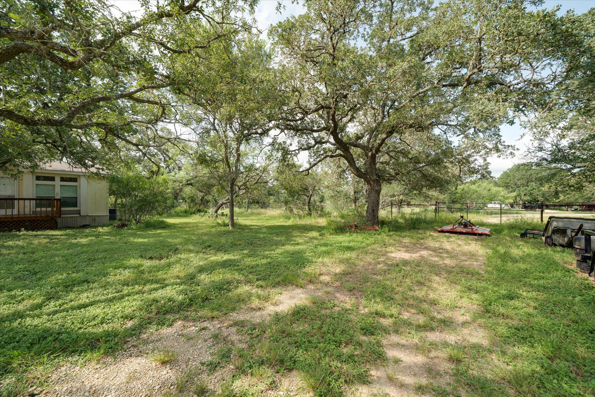 166 Paintbrush Trl Property Photo 25