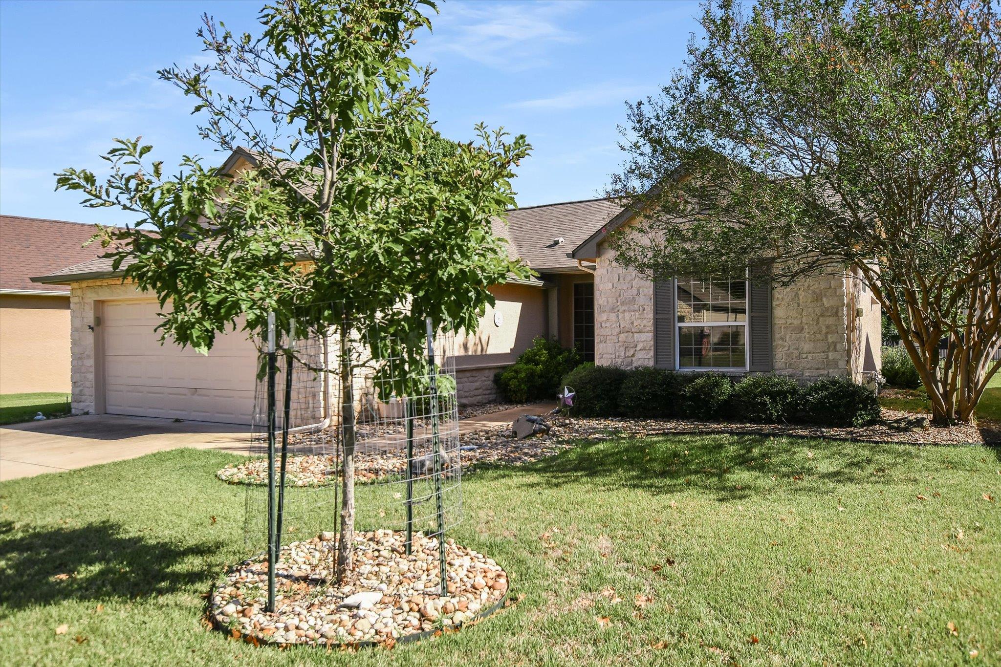 117 Beautybush Trl Property Photo 6