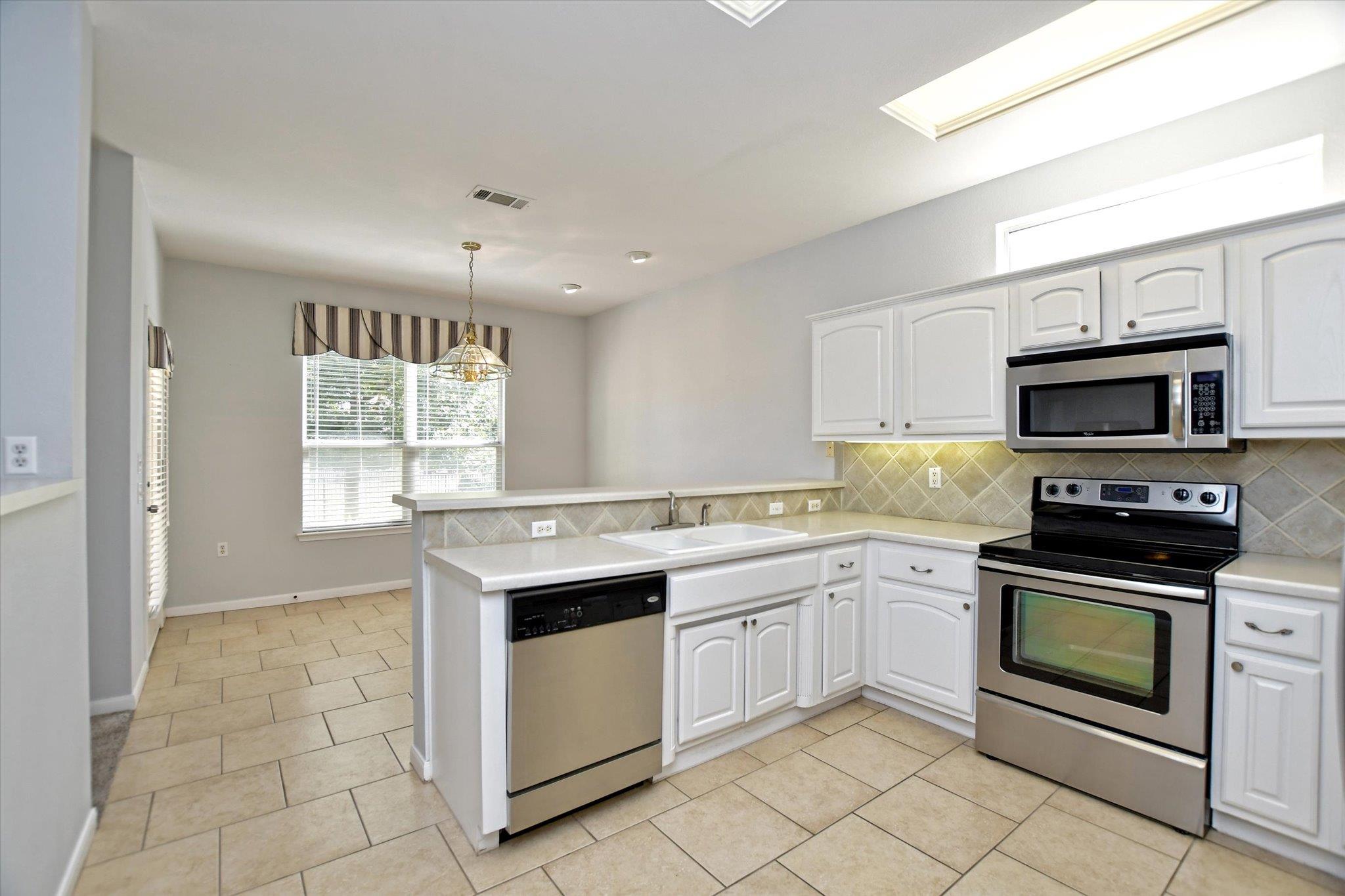 117 Beautybush Trl Property Photo 12