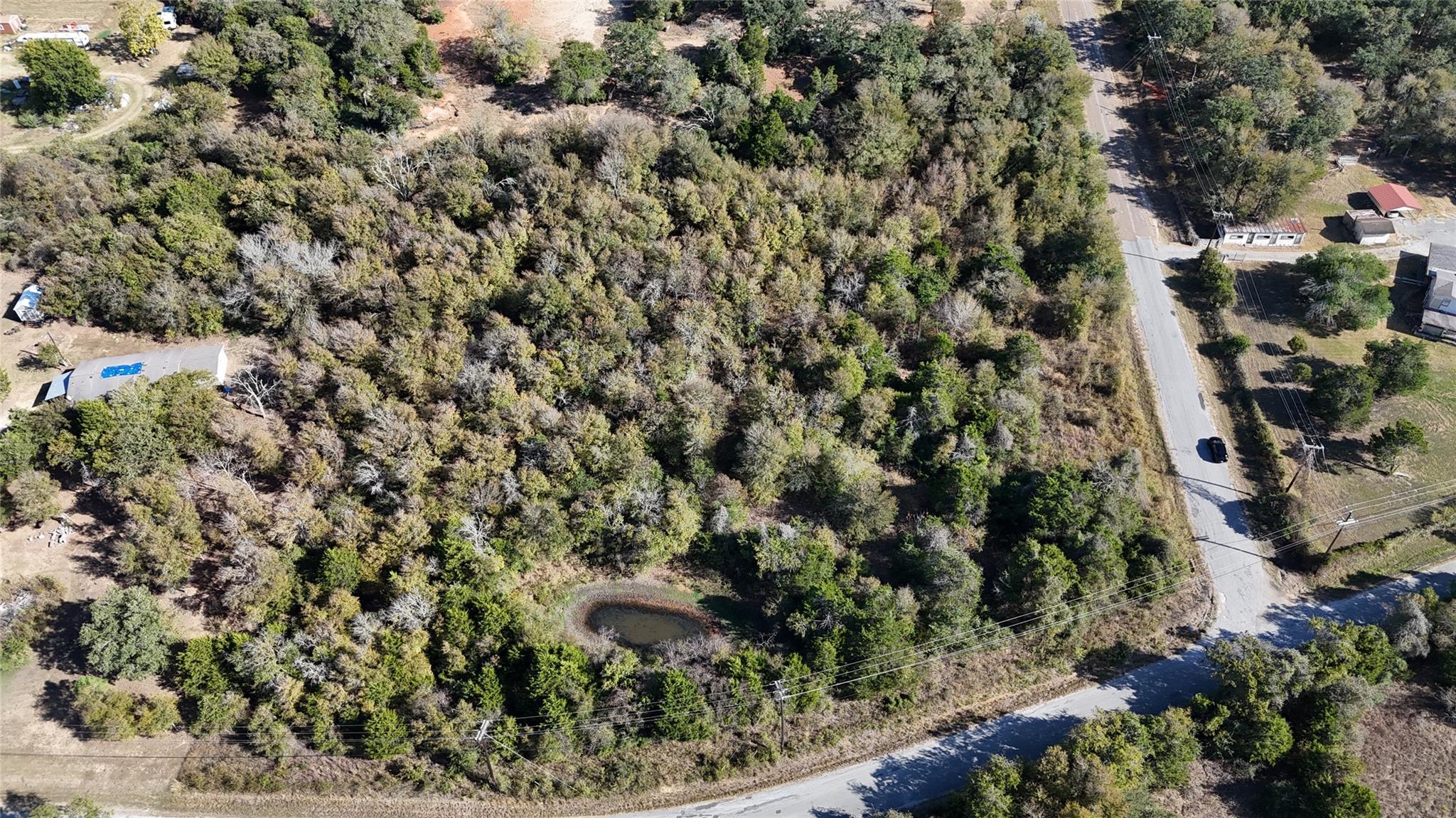 102 Wayside Dr Property Photo 9