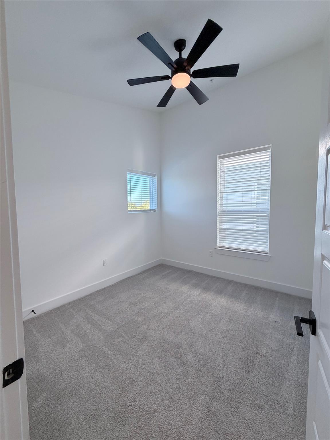 1417 Kramer Ln #23 None Property Photo 18