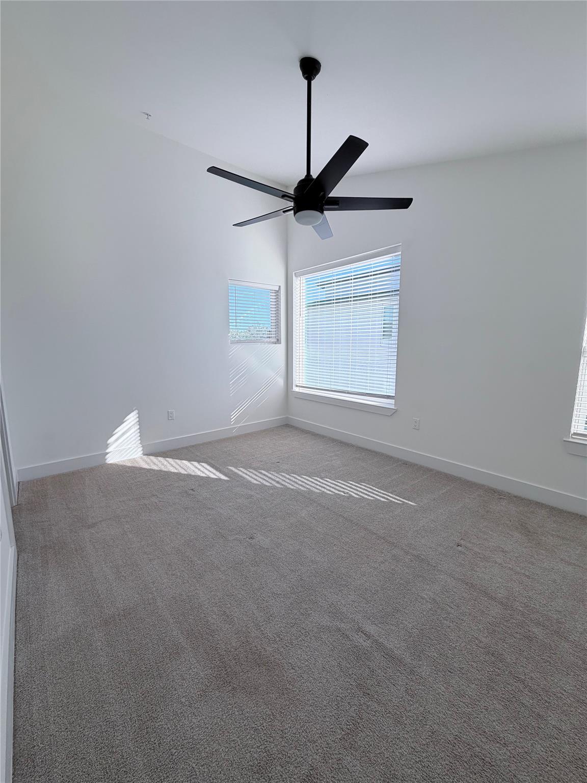 1417 Kramer Ln #23 None Property Photo 19