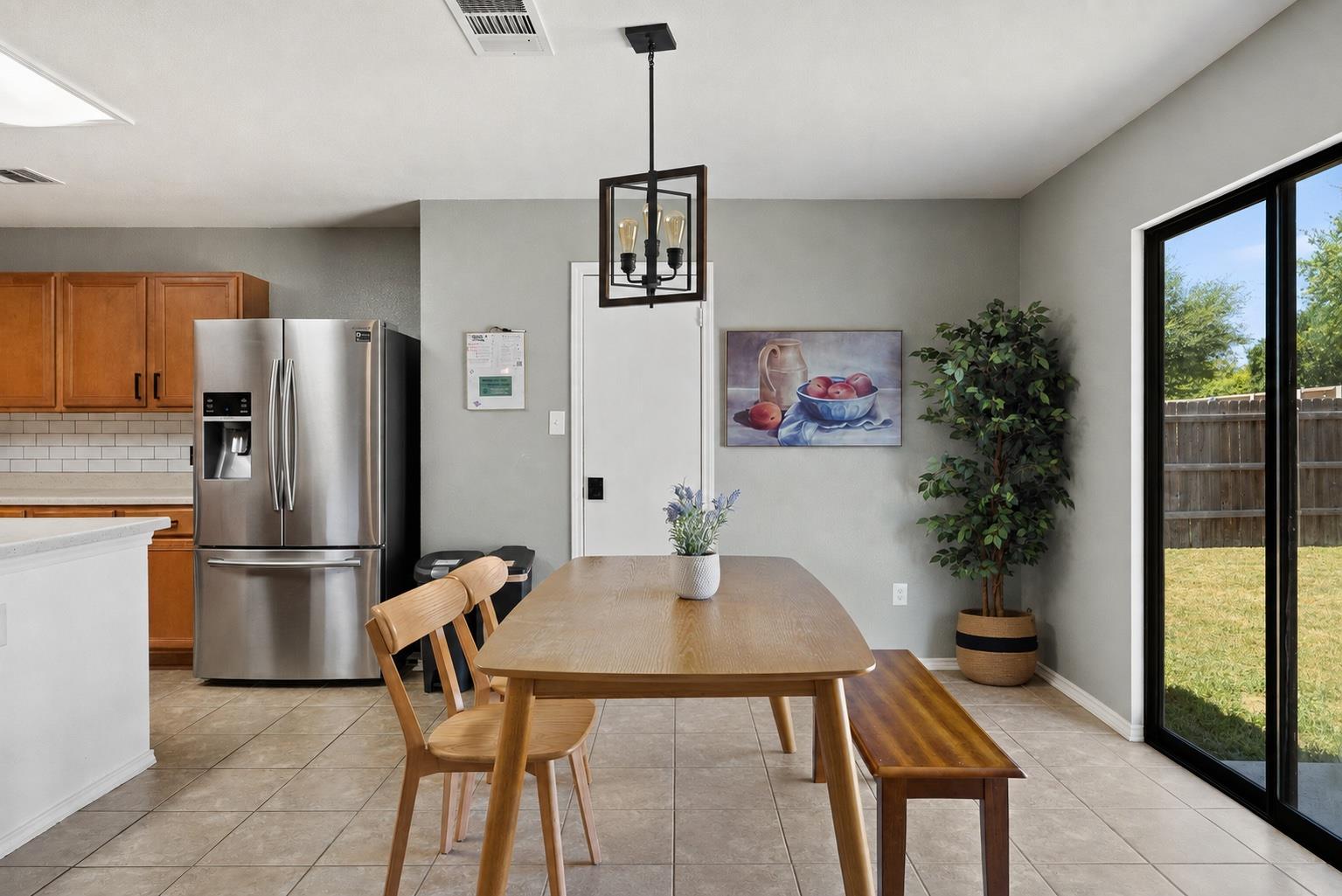 2213 Little Tree Bnd Property Photo 9