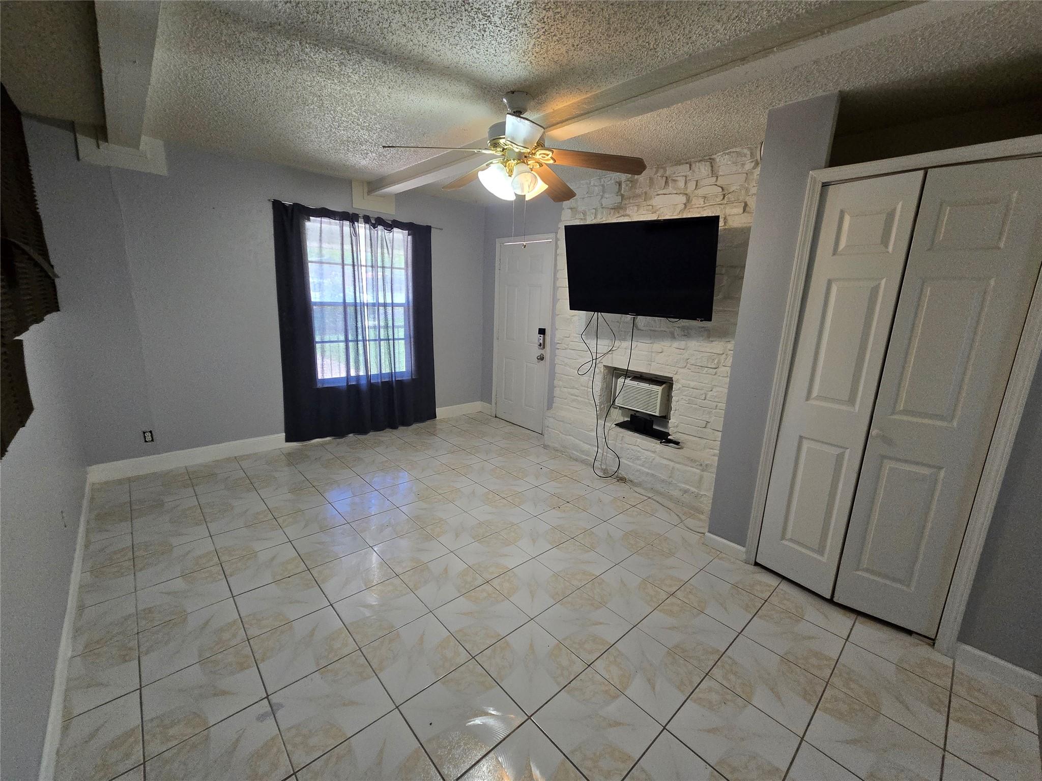 10605 Newmont Rd #b Property Photo 3