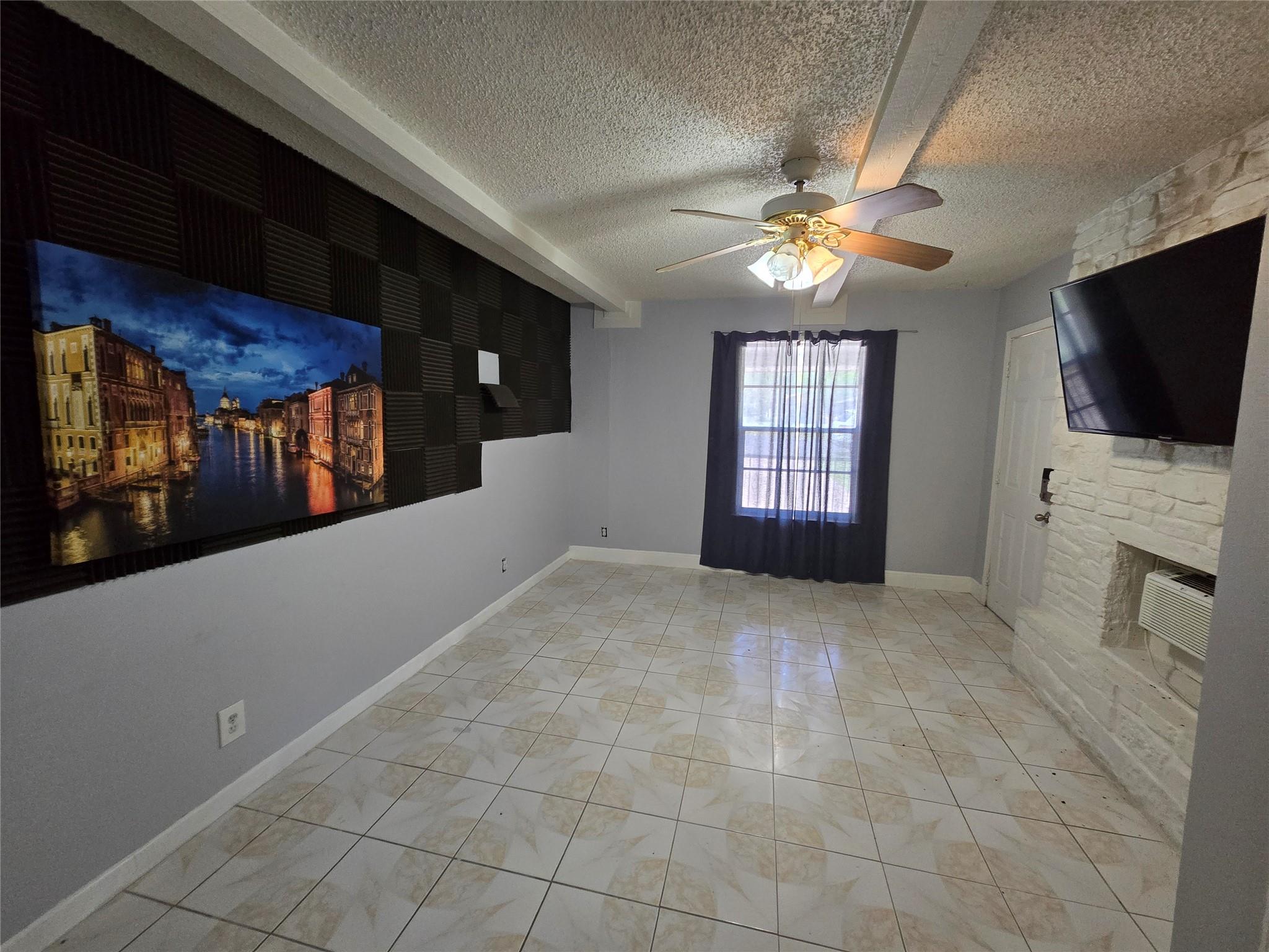 10605 Newmont Rd #b Property Photo 4