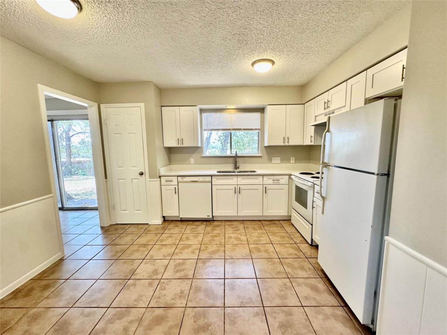 12310 Willow Wild Dr None #b Property Photo 12
