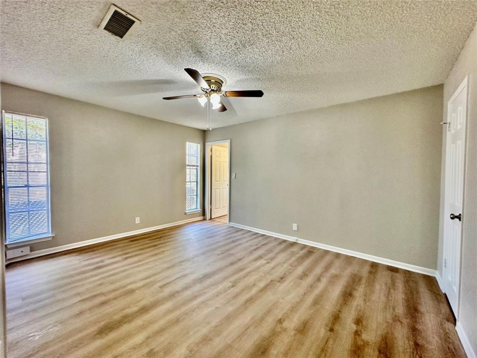 12310 Willow Wild Dr None #b Property Photo 14