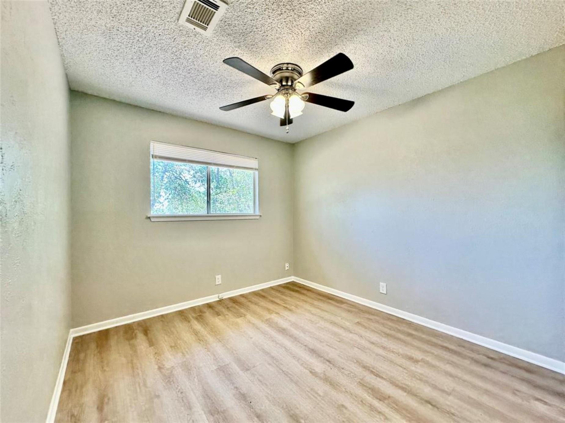 12310 Willow Wild Dr None #b Property Photo 21