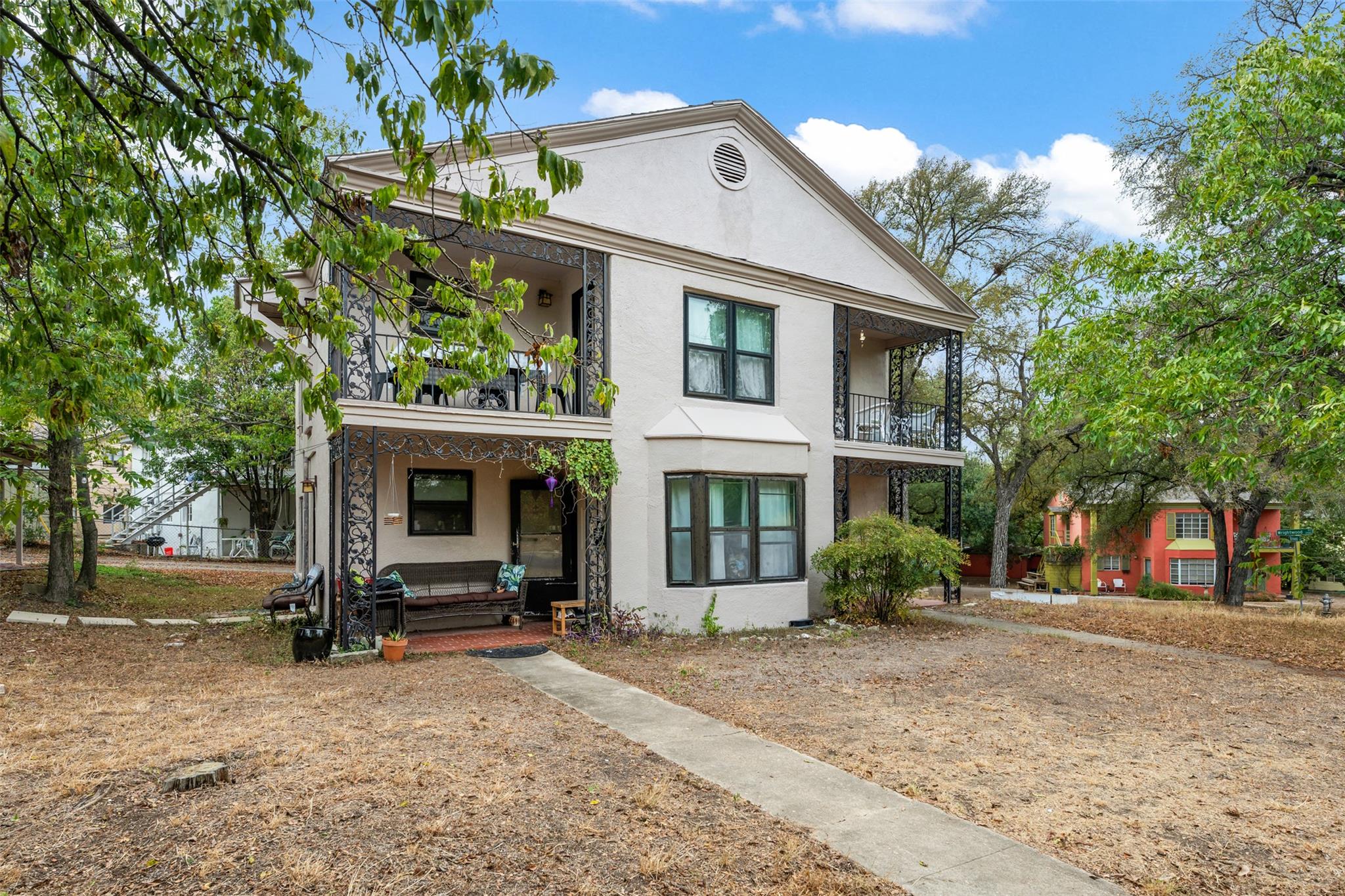 1401 Kirkwood Rd Property Photo 2